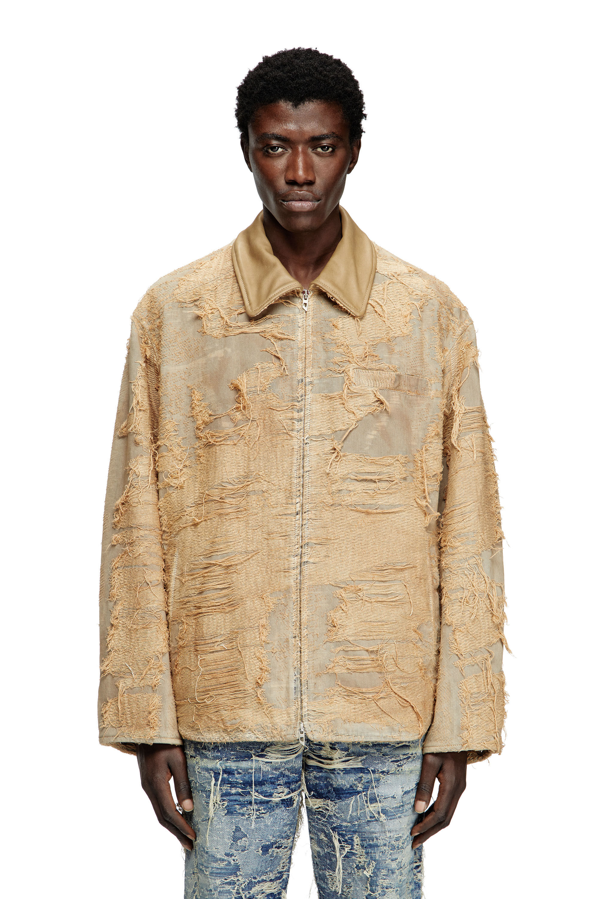 Diesel - D-IVAR-FSG, Giacca sfilacciata in denim colorato Uomo in Marrone - 3