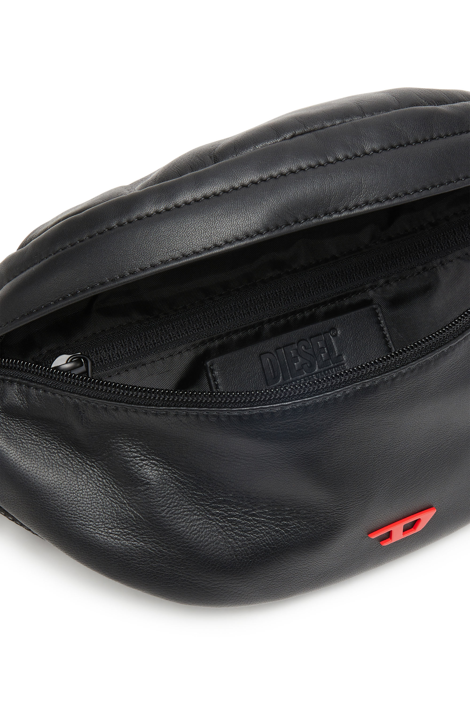 marsupio Rave donna in pelle con D in metallo Nero Diesel