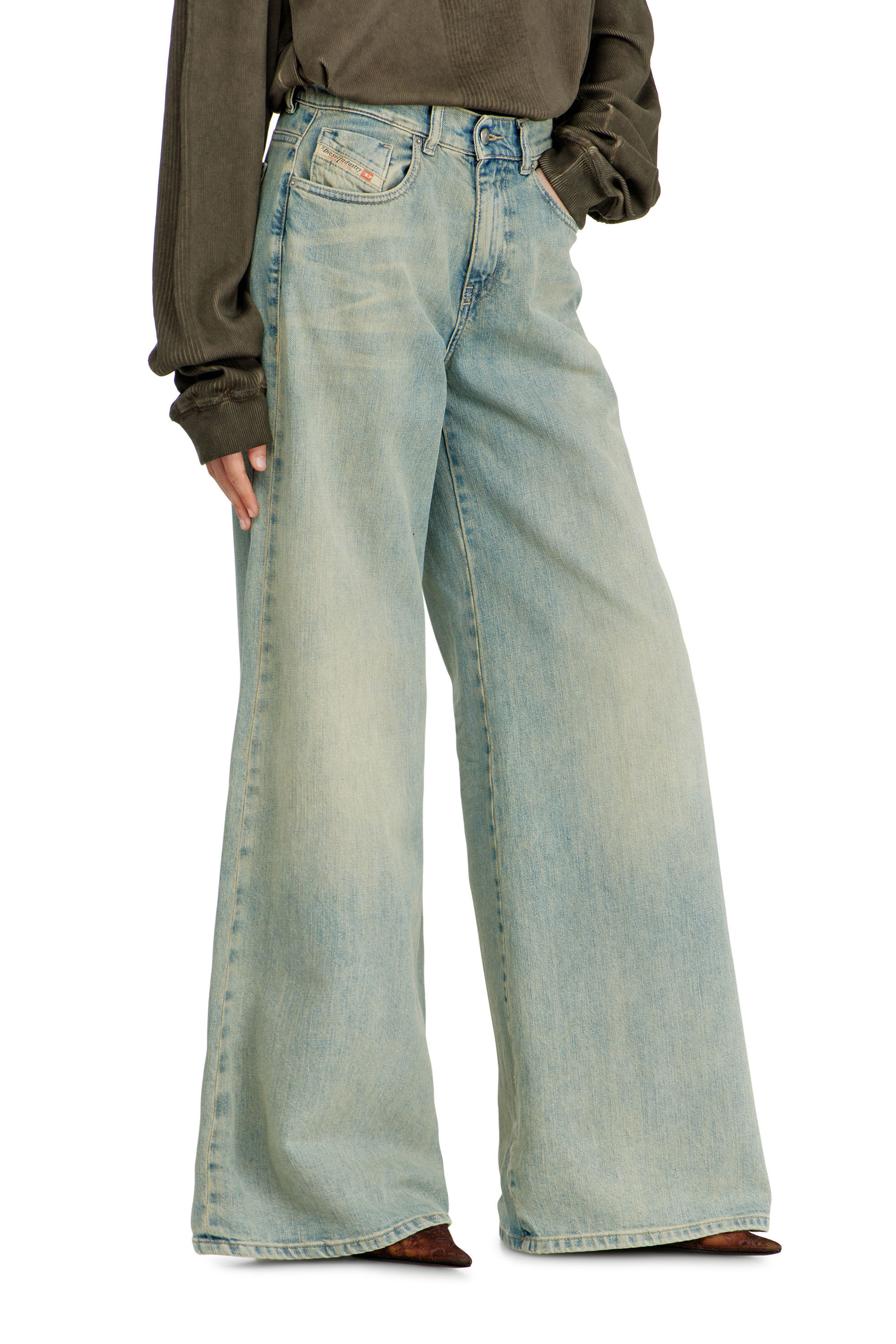 Diesel - Flare Jeans 1978 D-Akemi 09N33 Donna, Blu Chiaro - Image 7