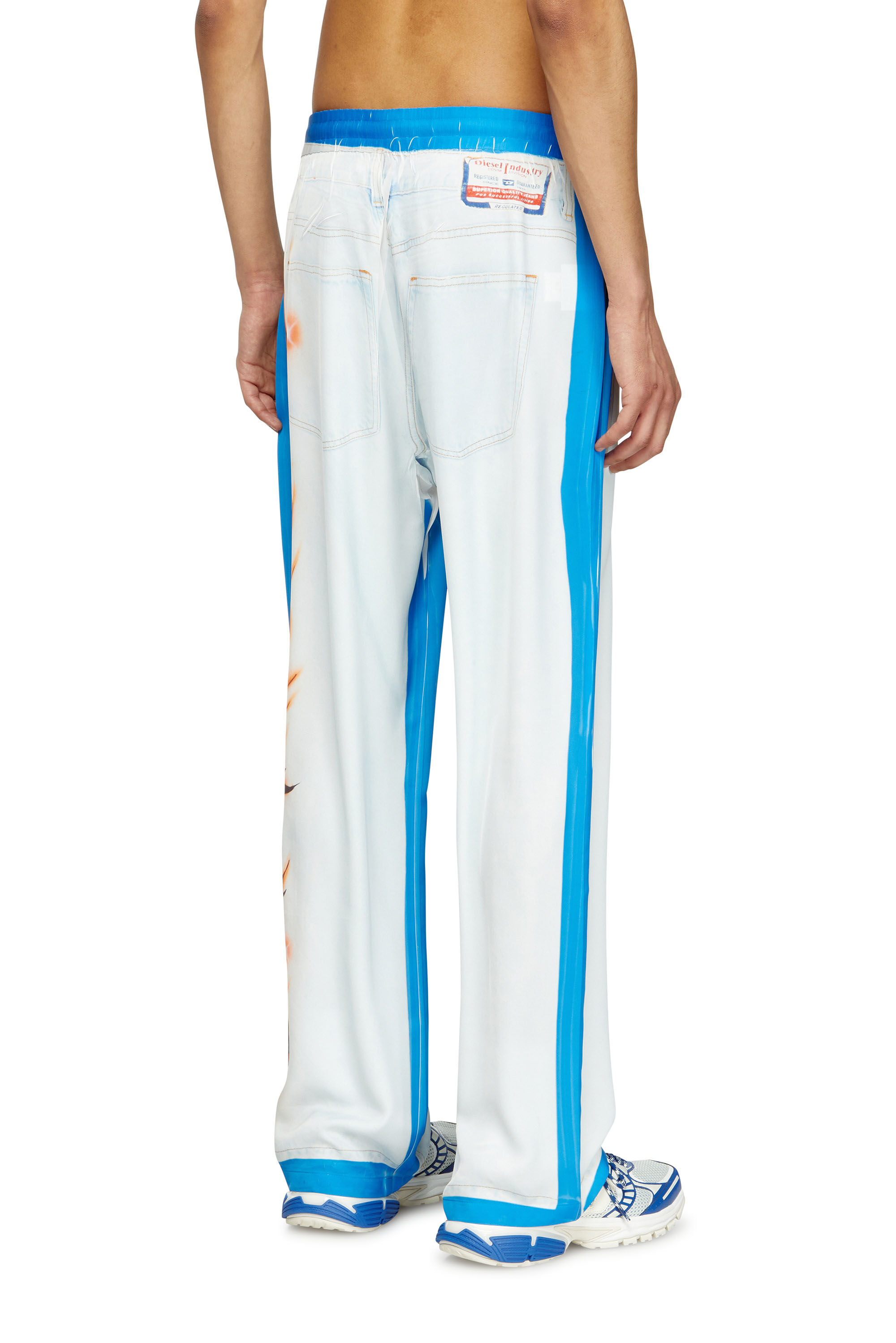 Diesel - P-AFTER-GRAFFITI-JAP, Pantalone relaxed con stampa graffiti Unisex in Multicolor - 4