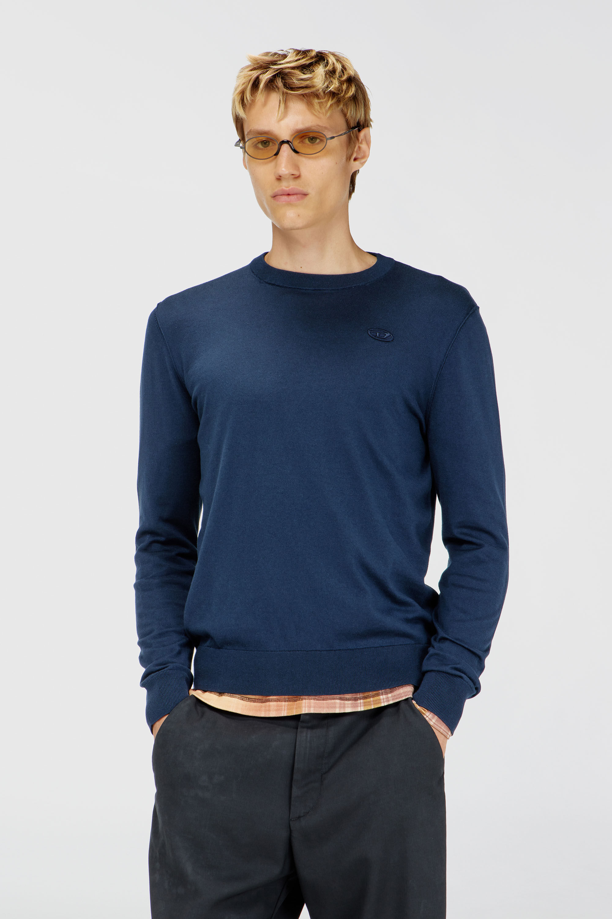 Diesel - K-FREEX-TAG-T92, Maglia in cotone con logo tono su tono Uomo in Blu - 3