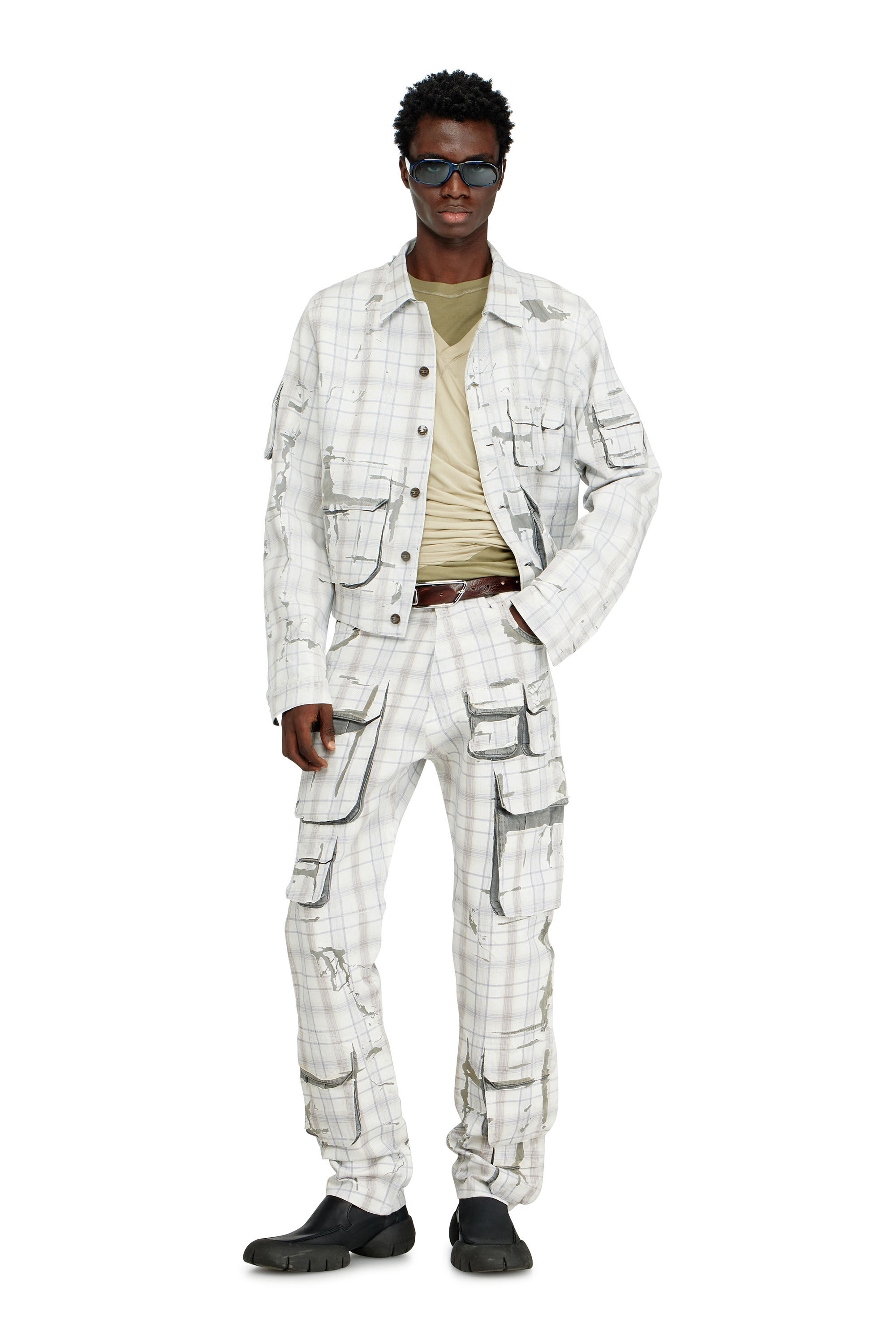 Diesel - D-VALEN-FSI1, Giacca denim con effetto peel-off Uomo in Grigio - 1