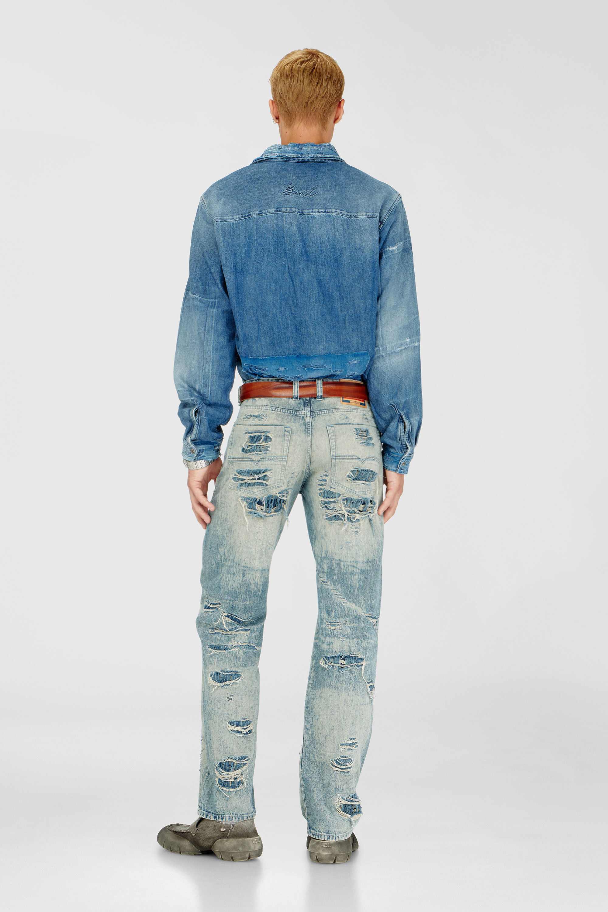 Diesel - Relaxed Jeans 1980 D-Eeper 068YM Uomo, Blu medio - Image 3