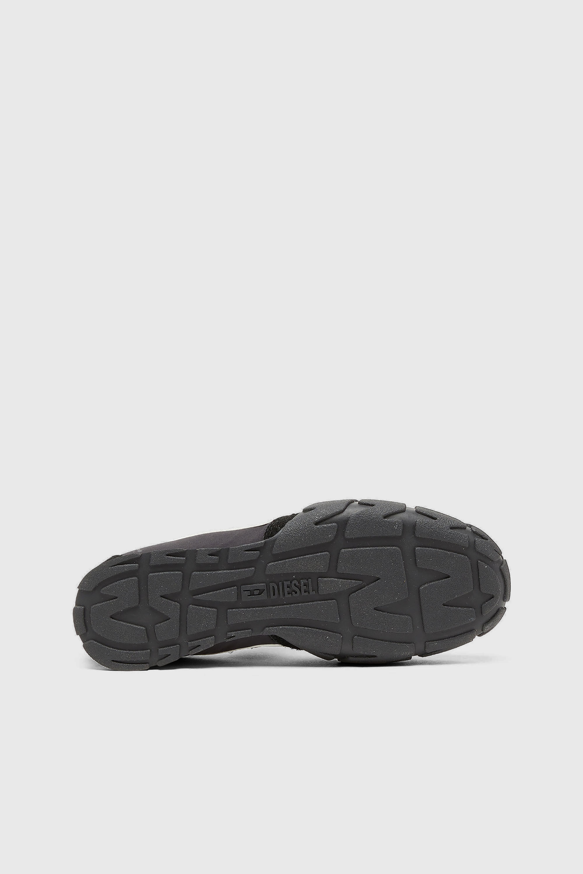 Diesel - S-PAGODHA SLIP-ON W, S-Pagodha-Sneaker in ripstop senza linguetta Donna in Nero - 5