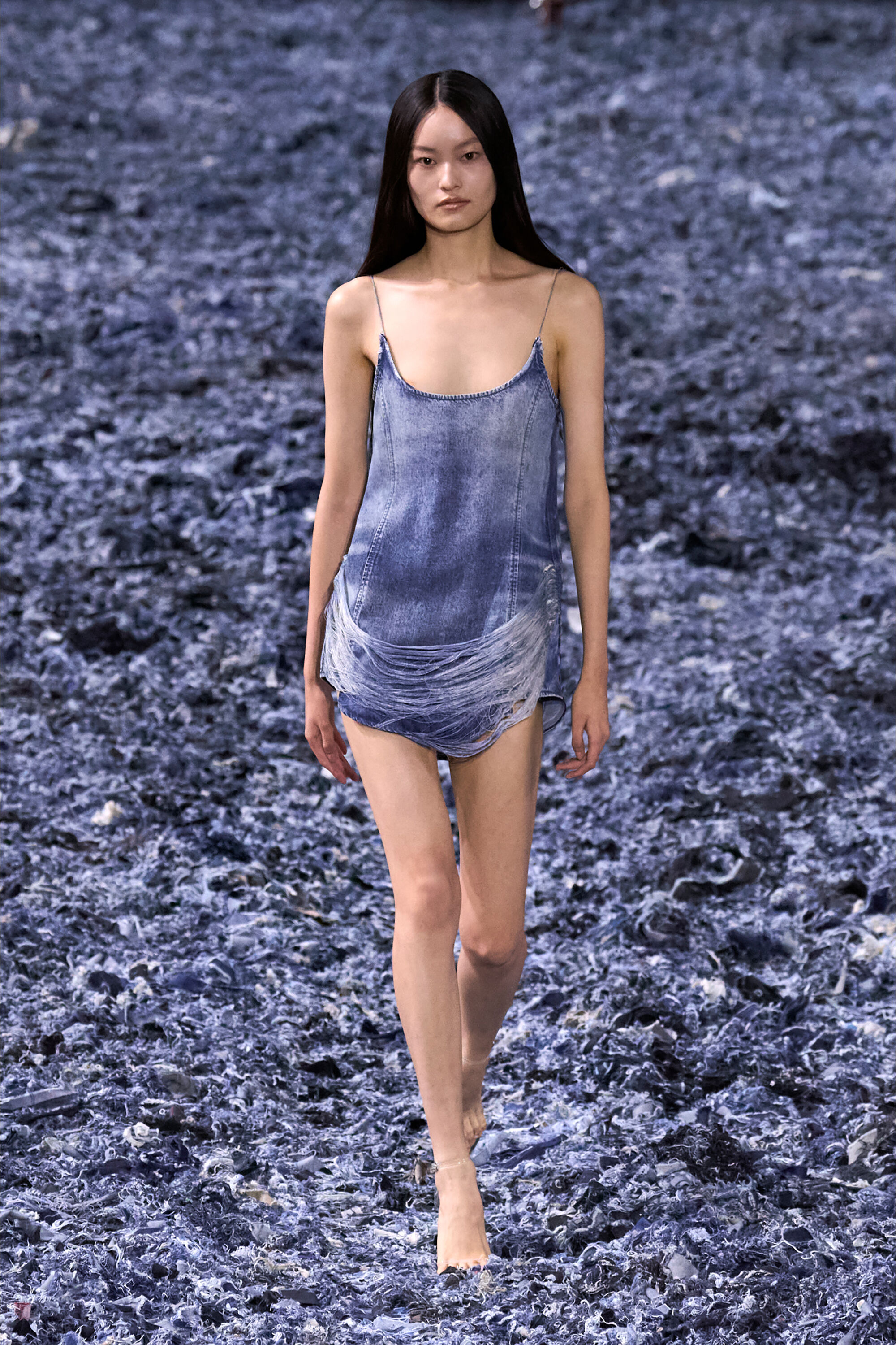 ワンピース DIESEL SS25 Denim De-Dra mini dress (A189640CMBP 01) Women's Minidress in fringed Tencel denim | Blue | Diesel