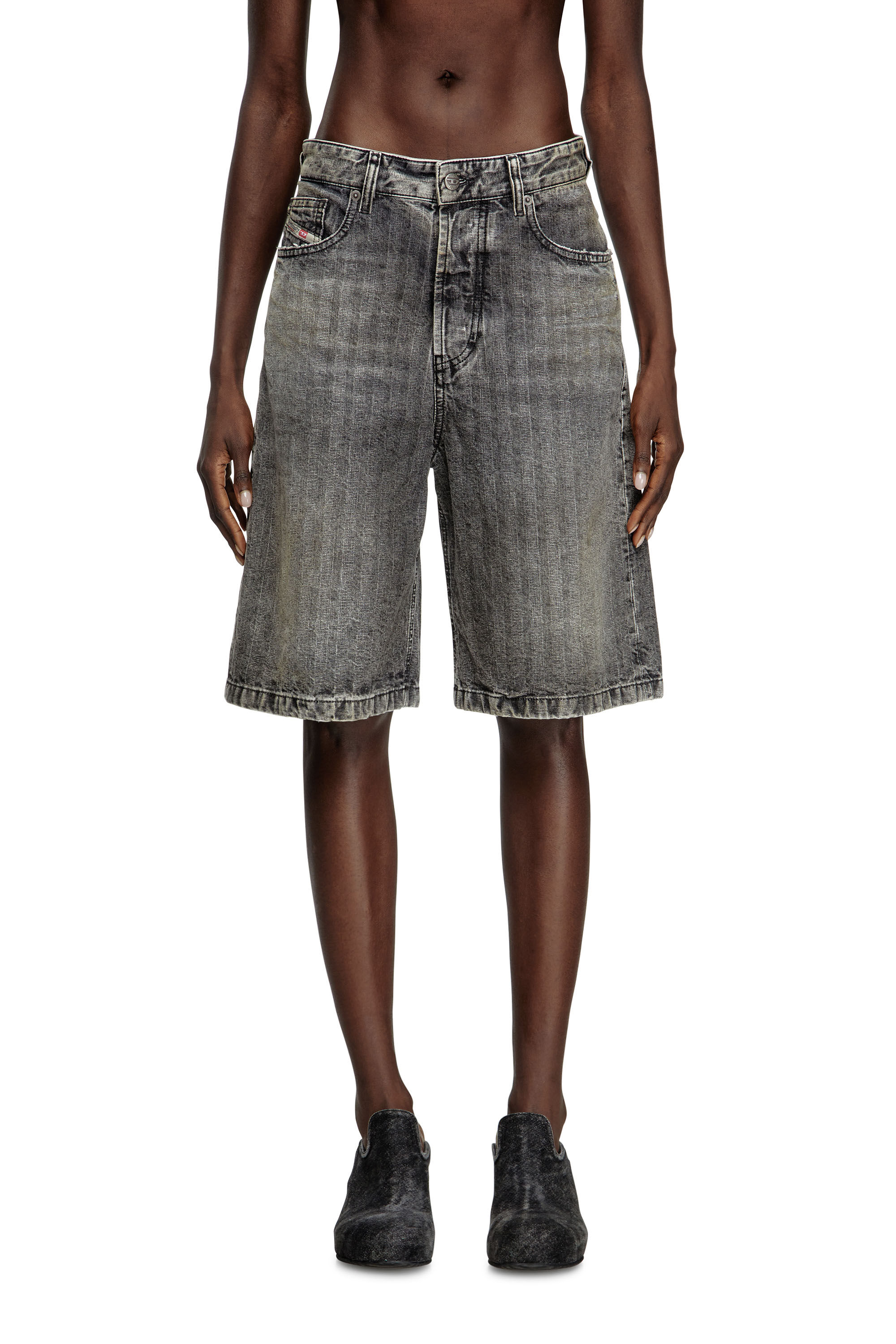Diesel - DE-SIRE-SHORT, Short in denim herringbone Donna in Grigio - 3