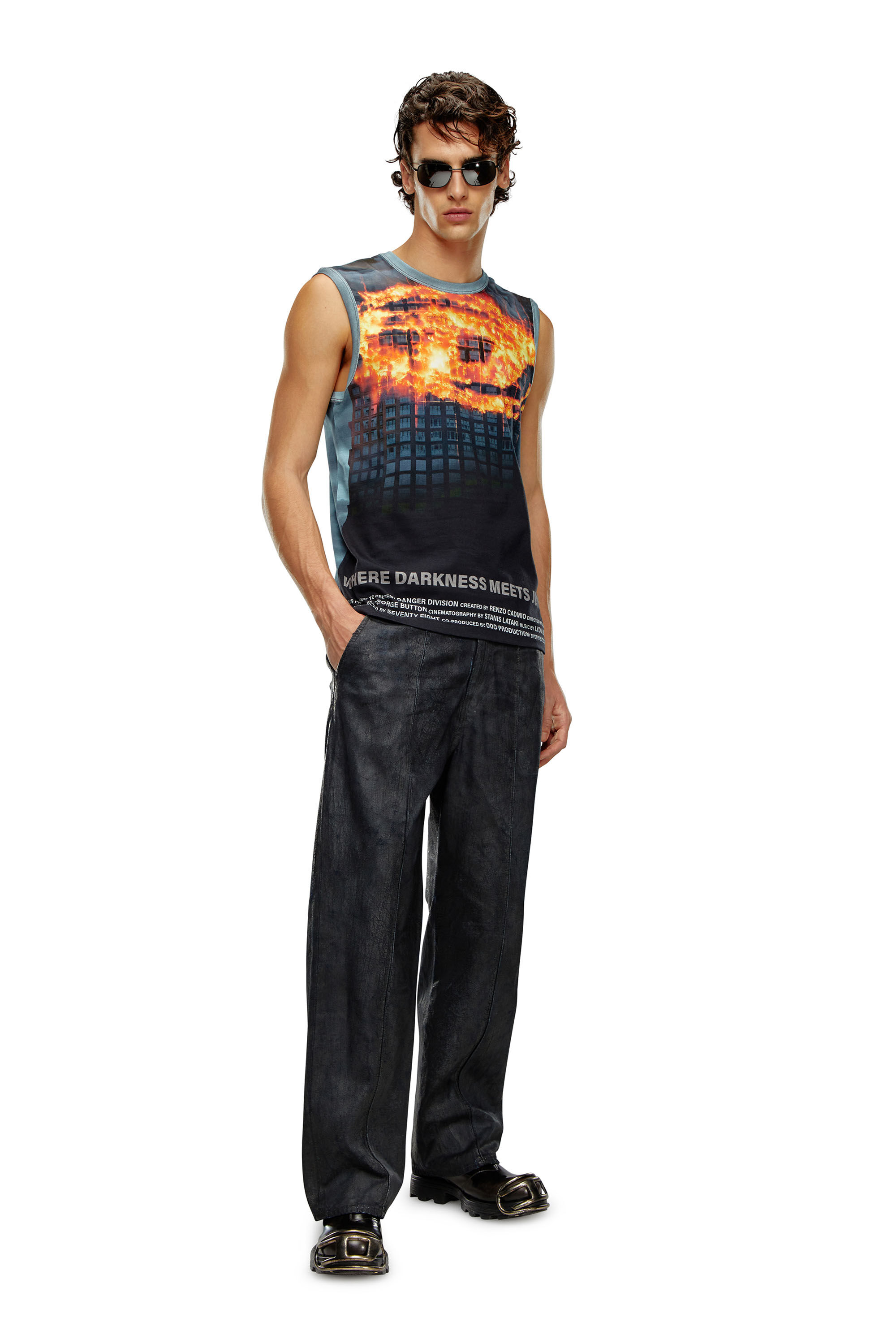 Fiamme sui jeans top
