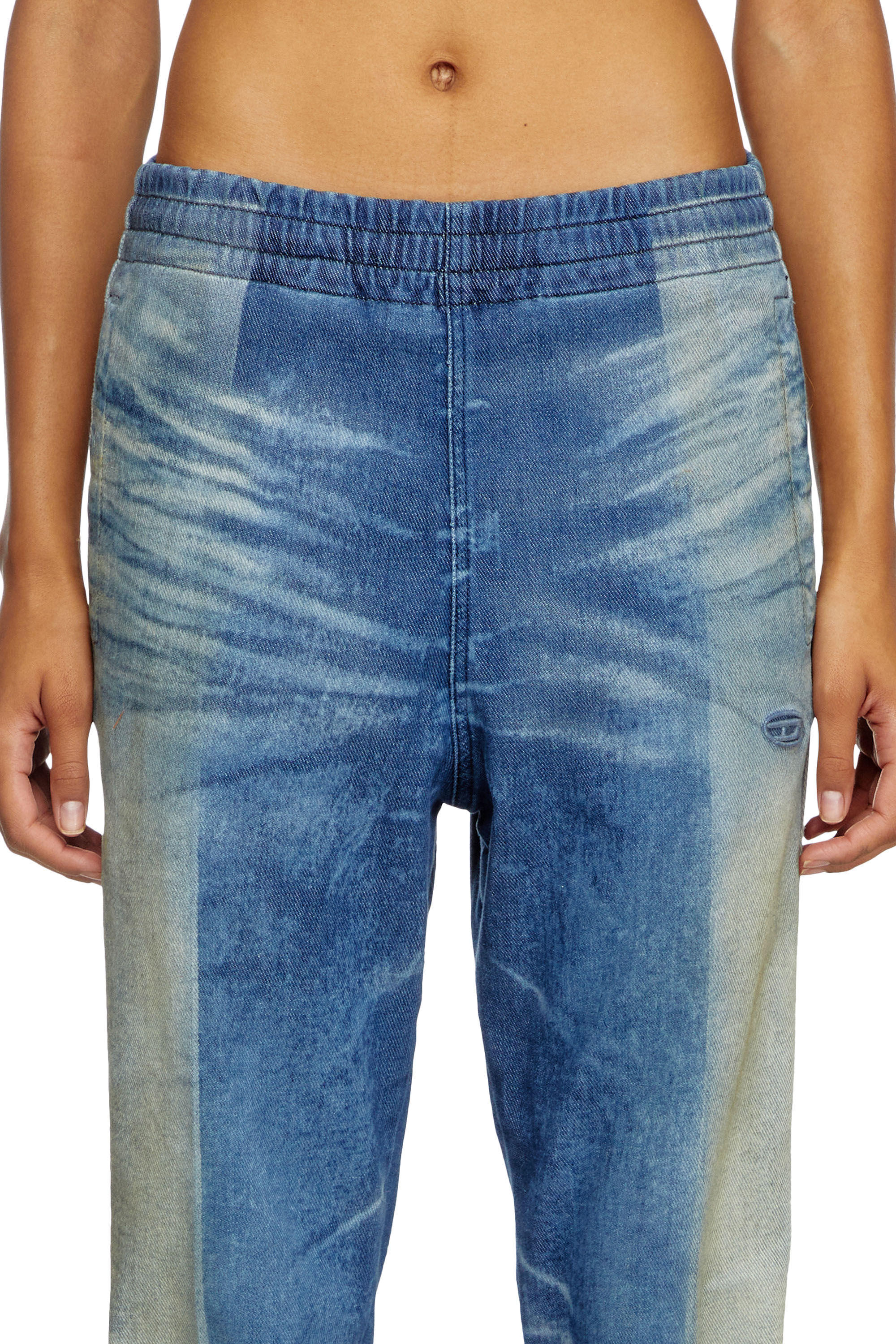 Diesel - Tapered D-Larry 09L05 Unisex, Blu medio - Image 5