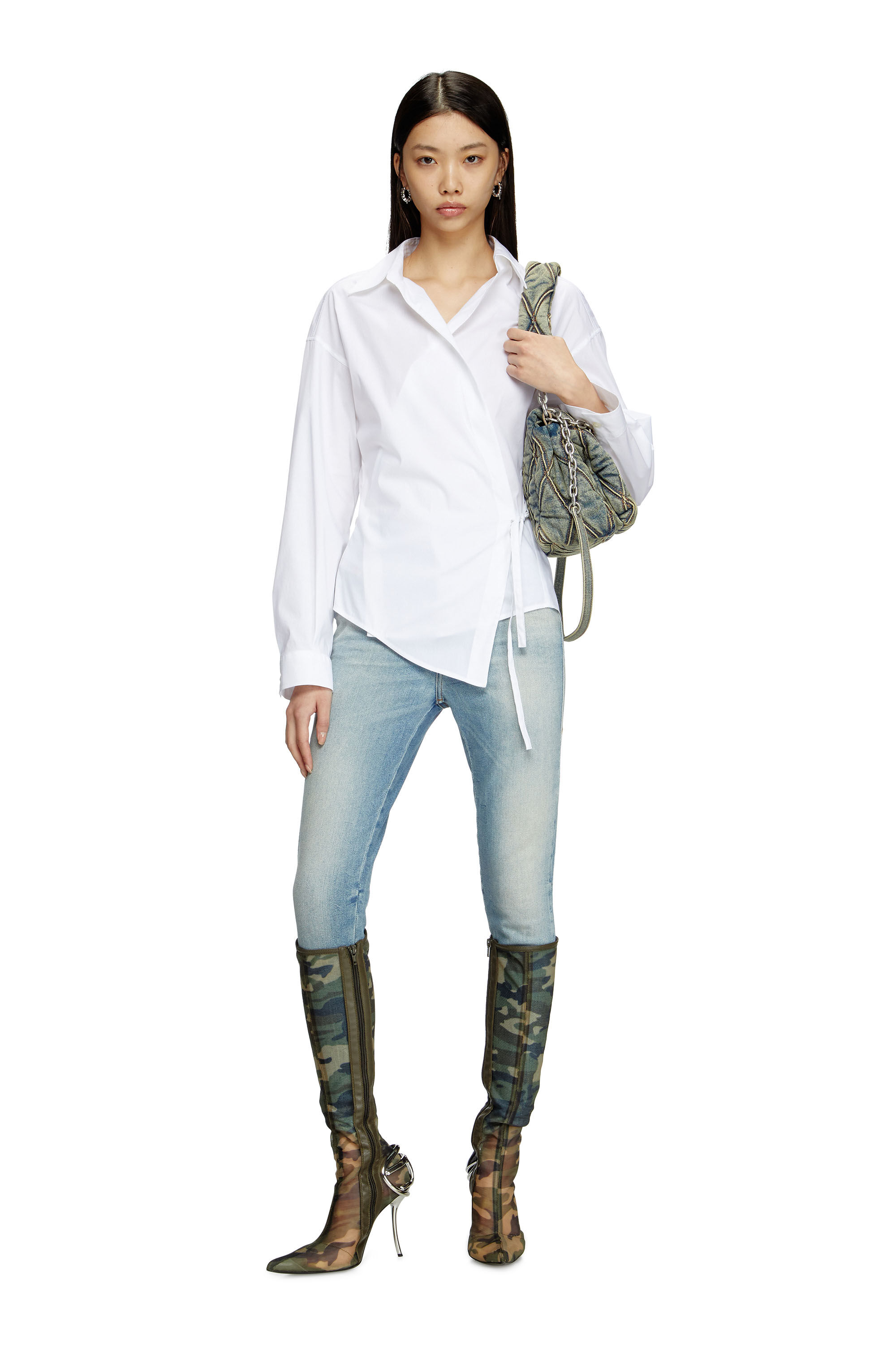 Diesel - C-DELPHI, Camicia a portafoglio con charm logo Donna in Bianco - 1