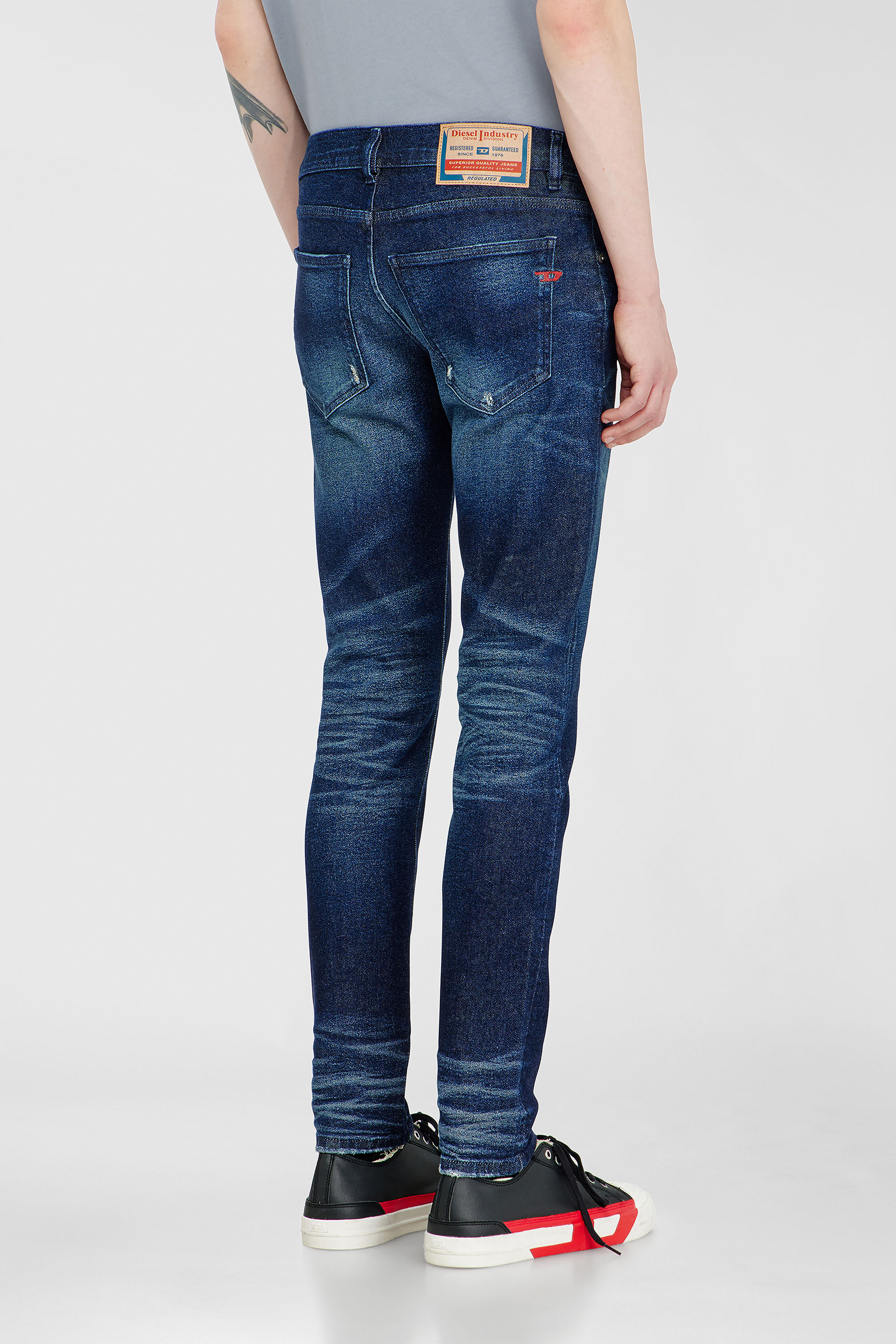 Diesel - Slim Jeans 2019 D-Strukt 0KBBU Uomo, Blu Scuro - Image 5