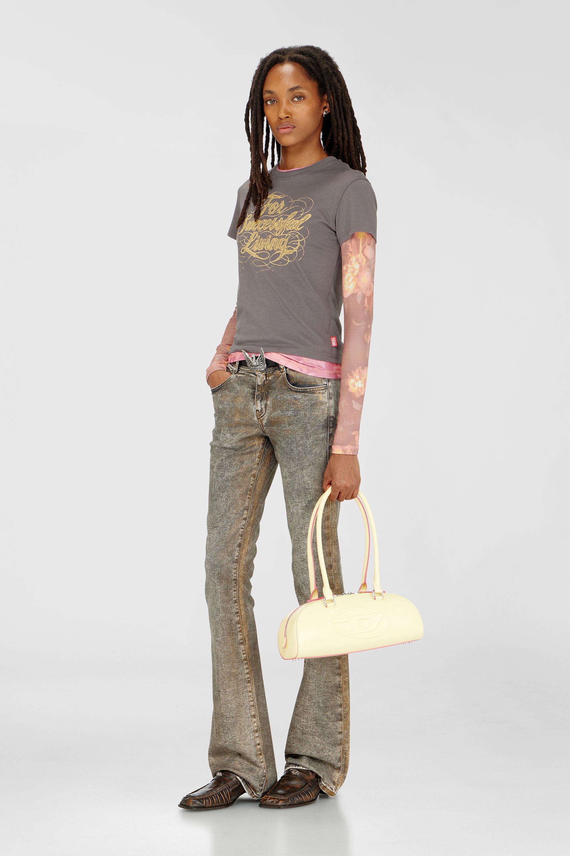 Diesel - T-ILA-AA4, T-shirt con stampa logo Donna in Grigio - 1