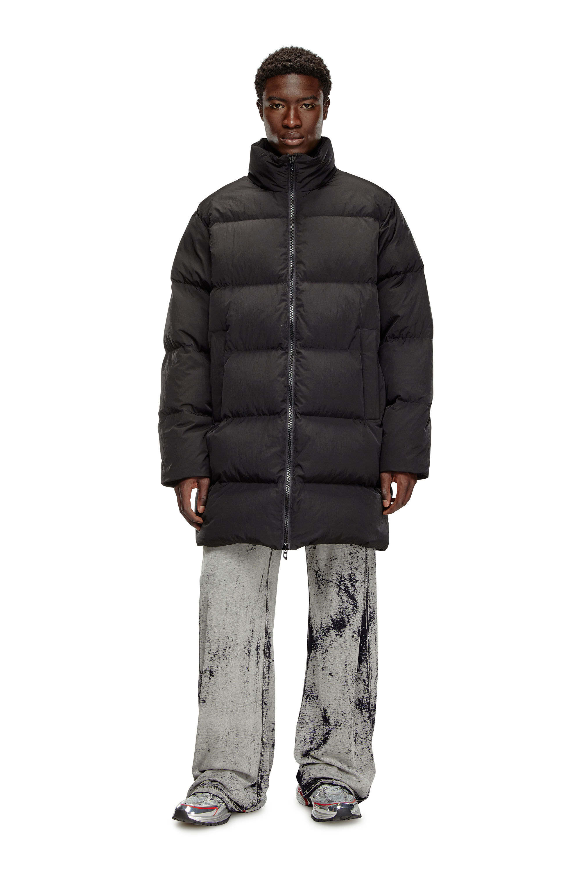 Men's Longline down jacket in crinkled nylon | Black | Diesel IT