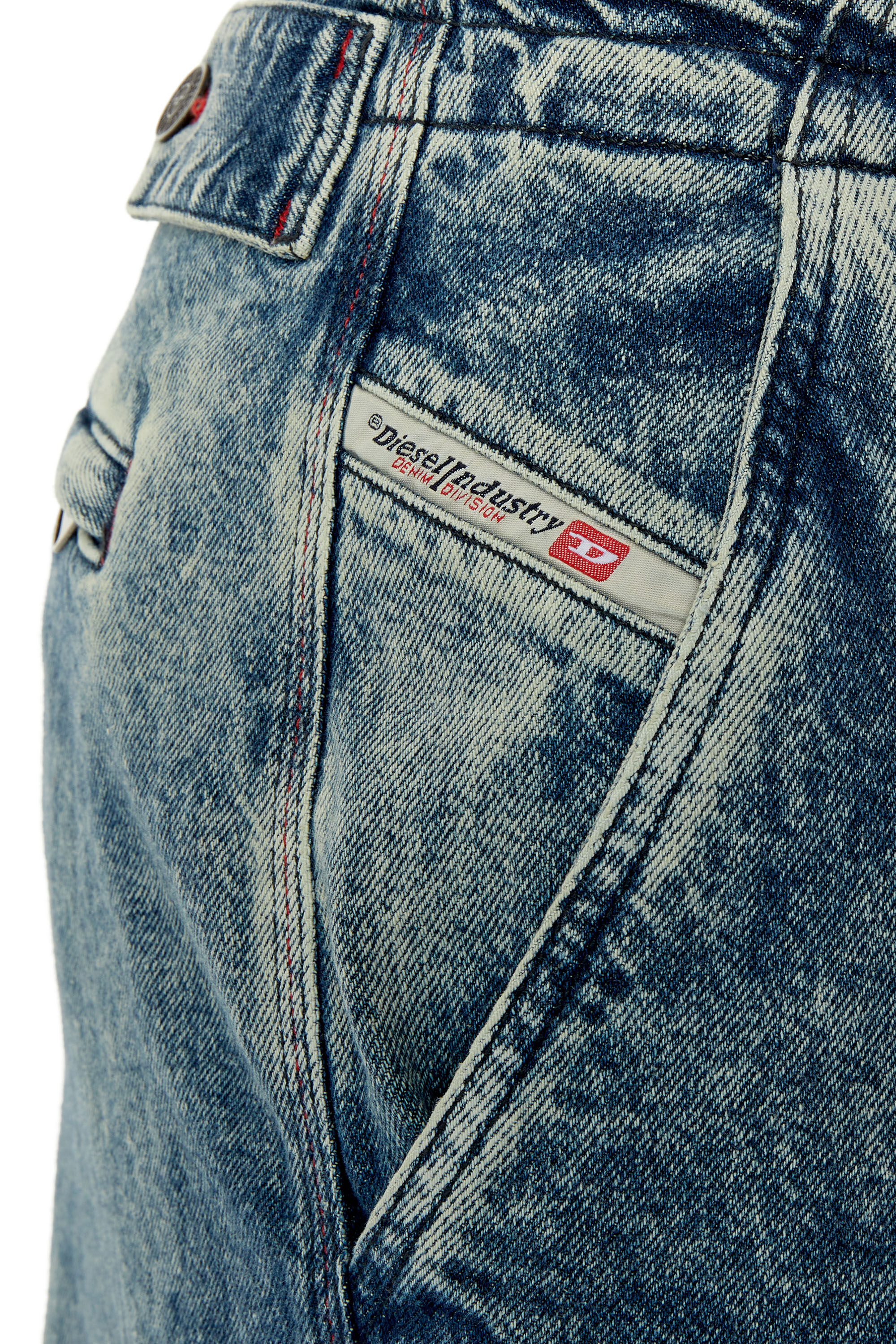Diesel - D-Fish 0EMAN Straight Jeans, Blu medio - Image 5