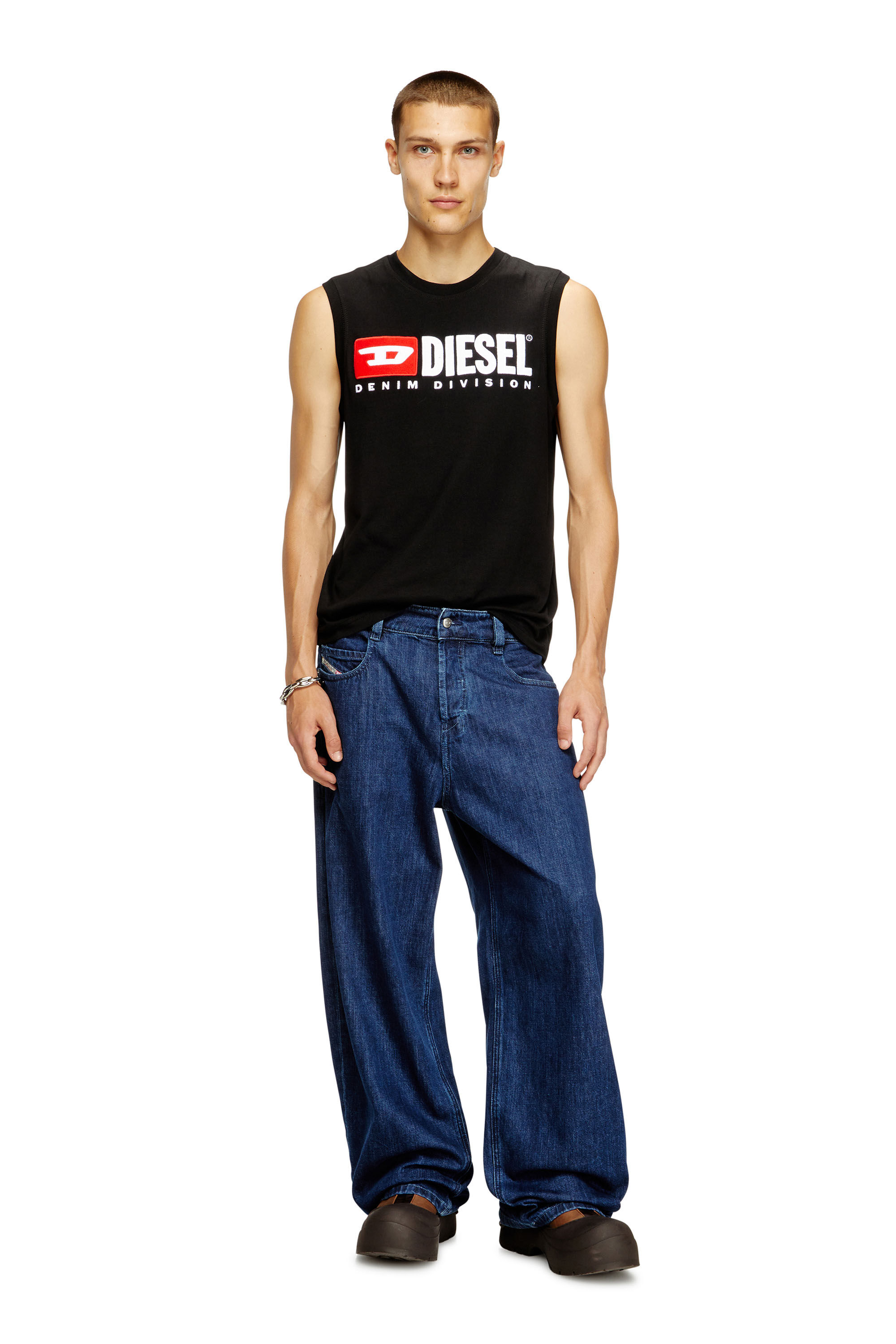 Diesel - T-ISCO-DIV, Canotta con stampa logo sul petto Uomo in Nero - 1
