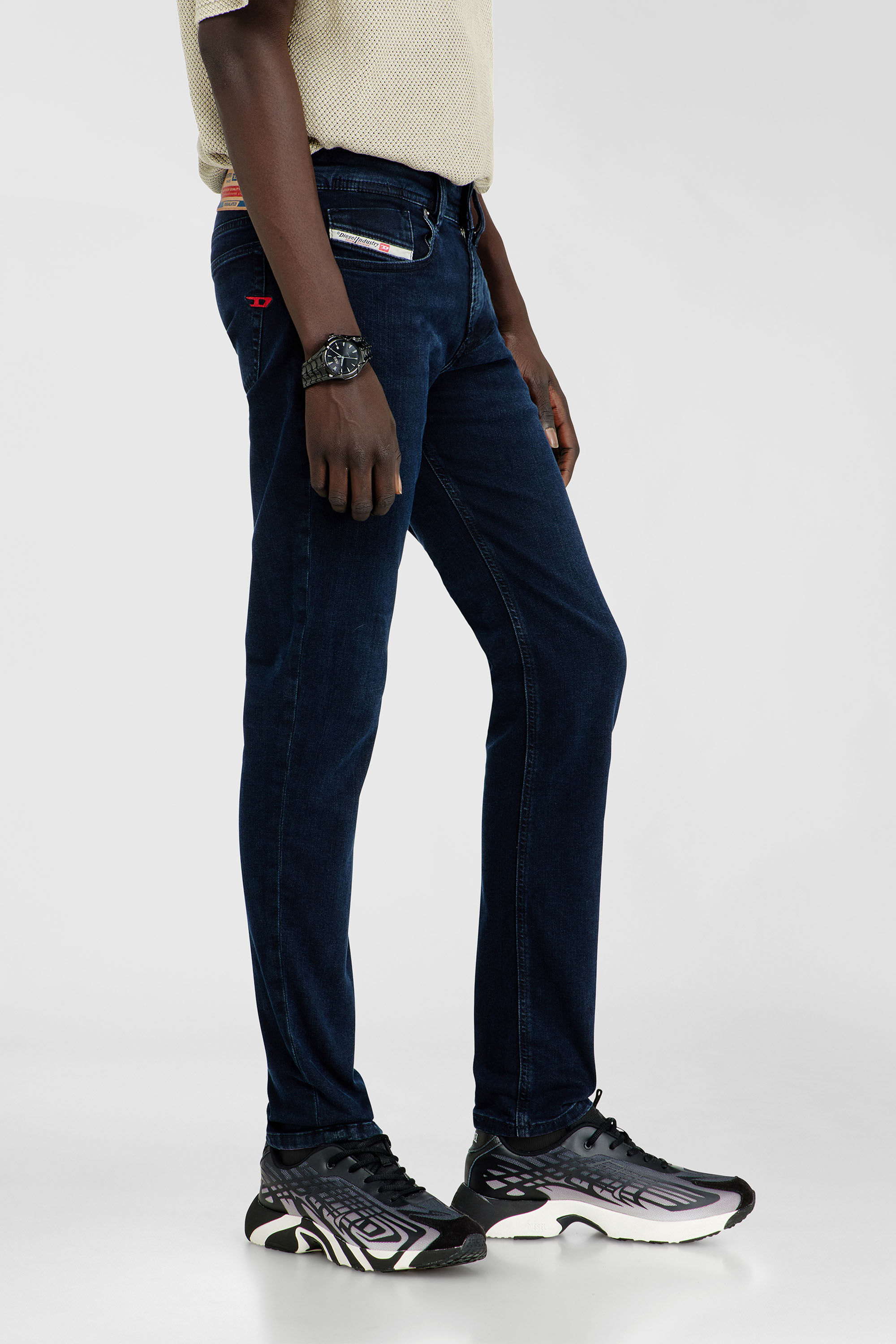 Diesel - Skinny Jeans 1979 Sleenker 0KBBG Uomo, Blu Scuro - Image 7