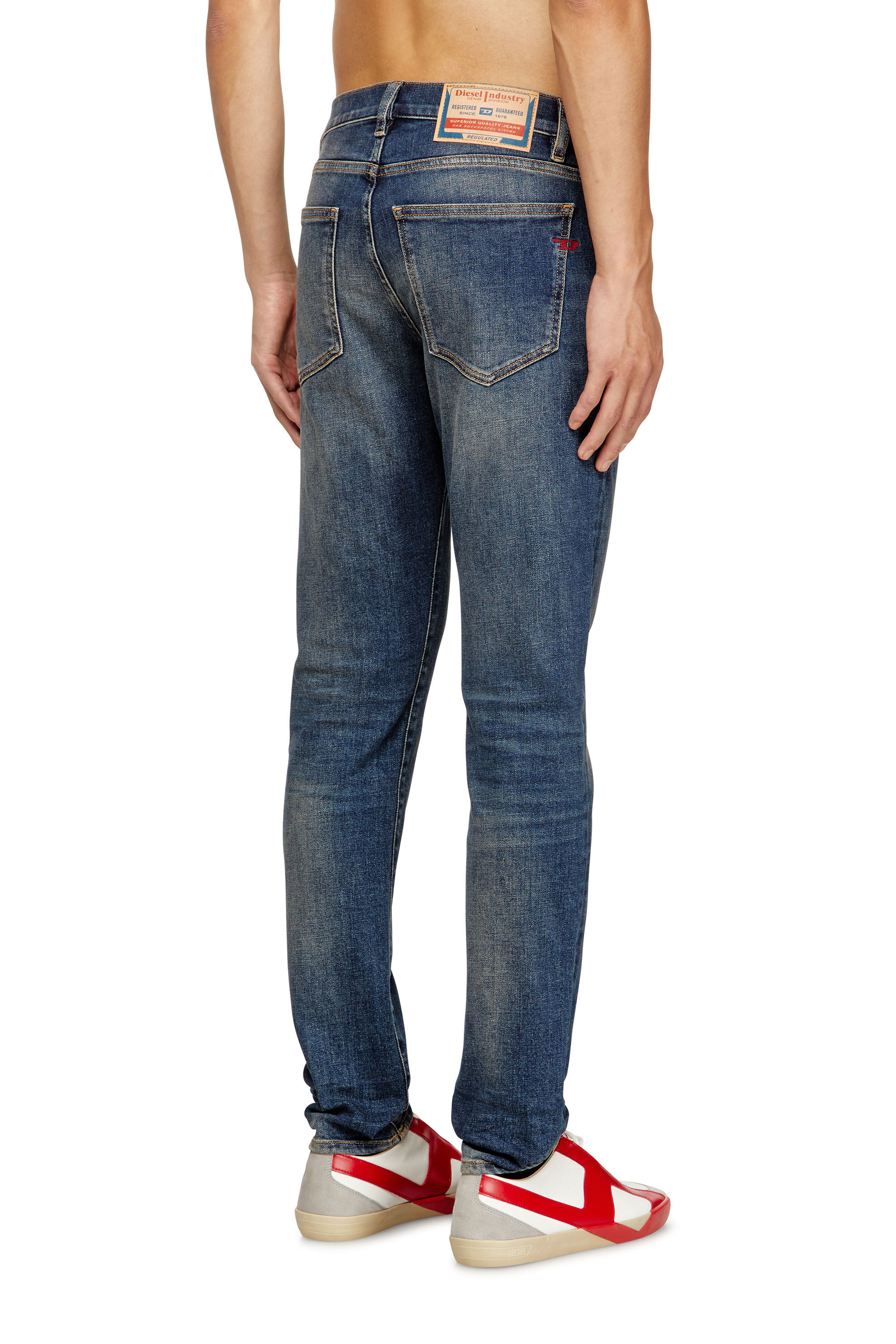 Diesel - Slim Jeans 2019 D-Strukt 09M16 Uomo, Blu Scuro - Image 4