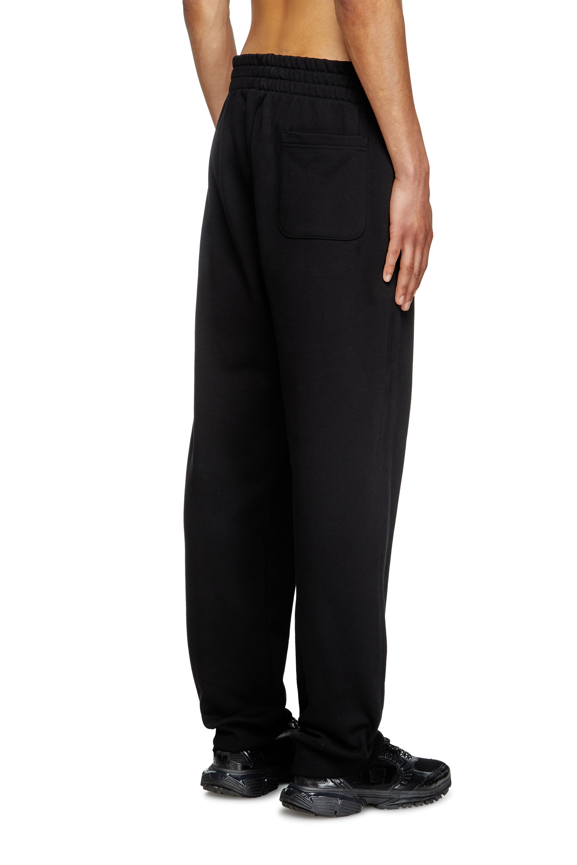 Diesel - P-MARKY-OD, Pantaloni tuta con Oval D metallizzato Uomo in Nero - 3