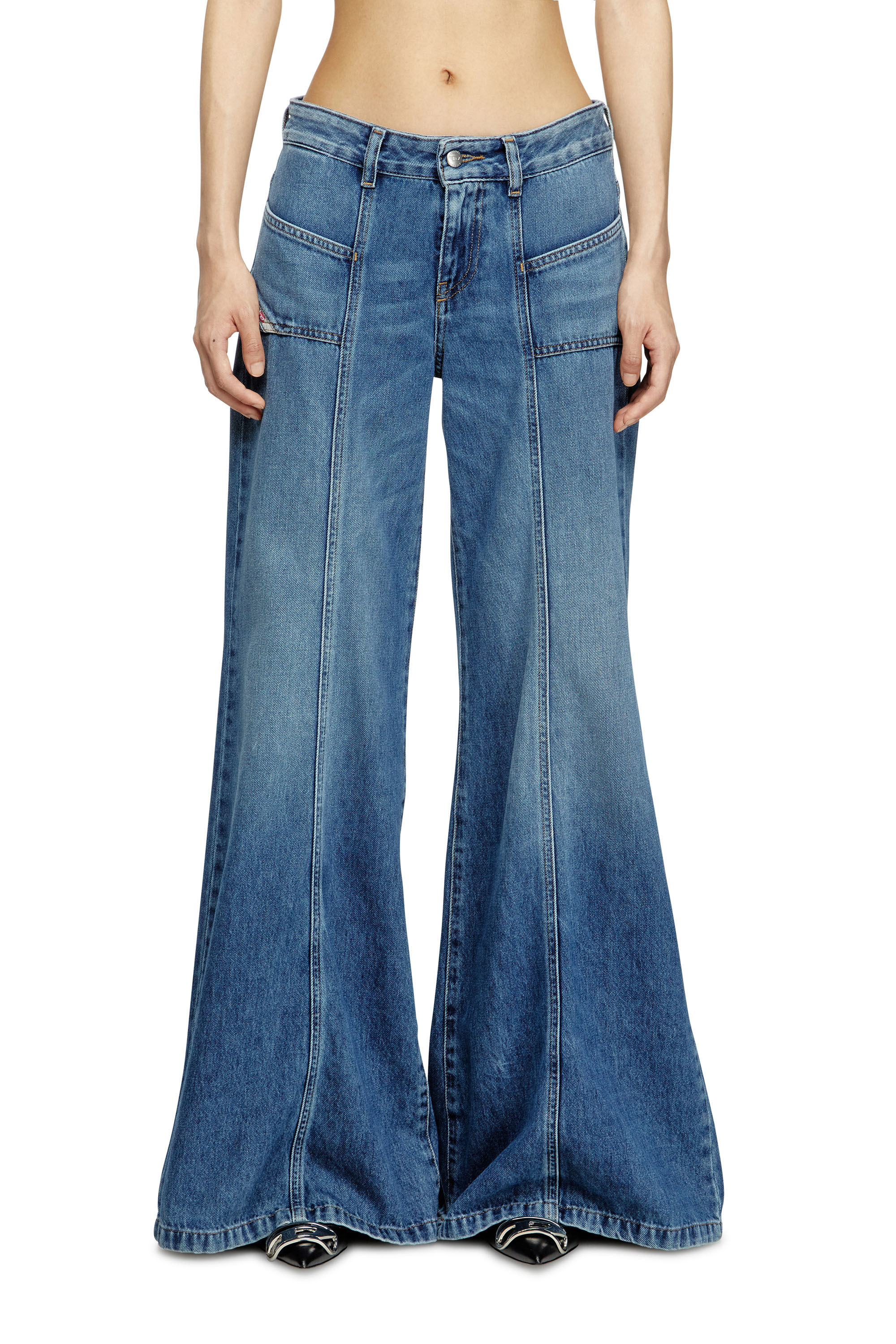 Diesel - Flare Jeans D-Akii 09M56 Donna, Blu medio - Image 3