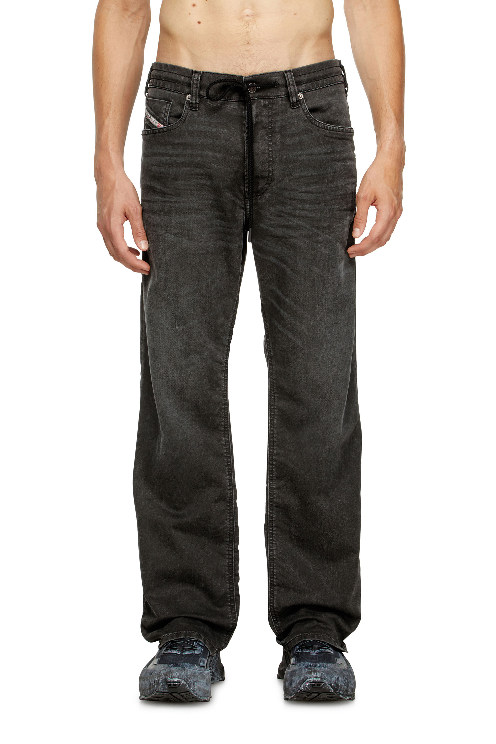 Diesel - Relaxed 2080 D-Reel Joggjeans® 09J75 Uomo, Nero/Grigio scuro - Image 3