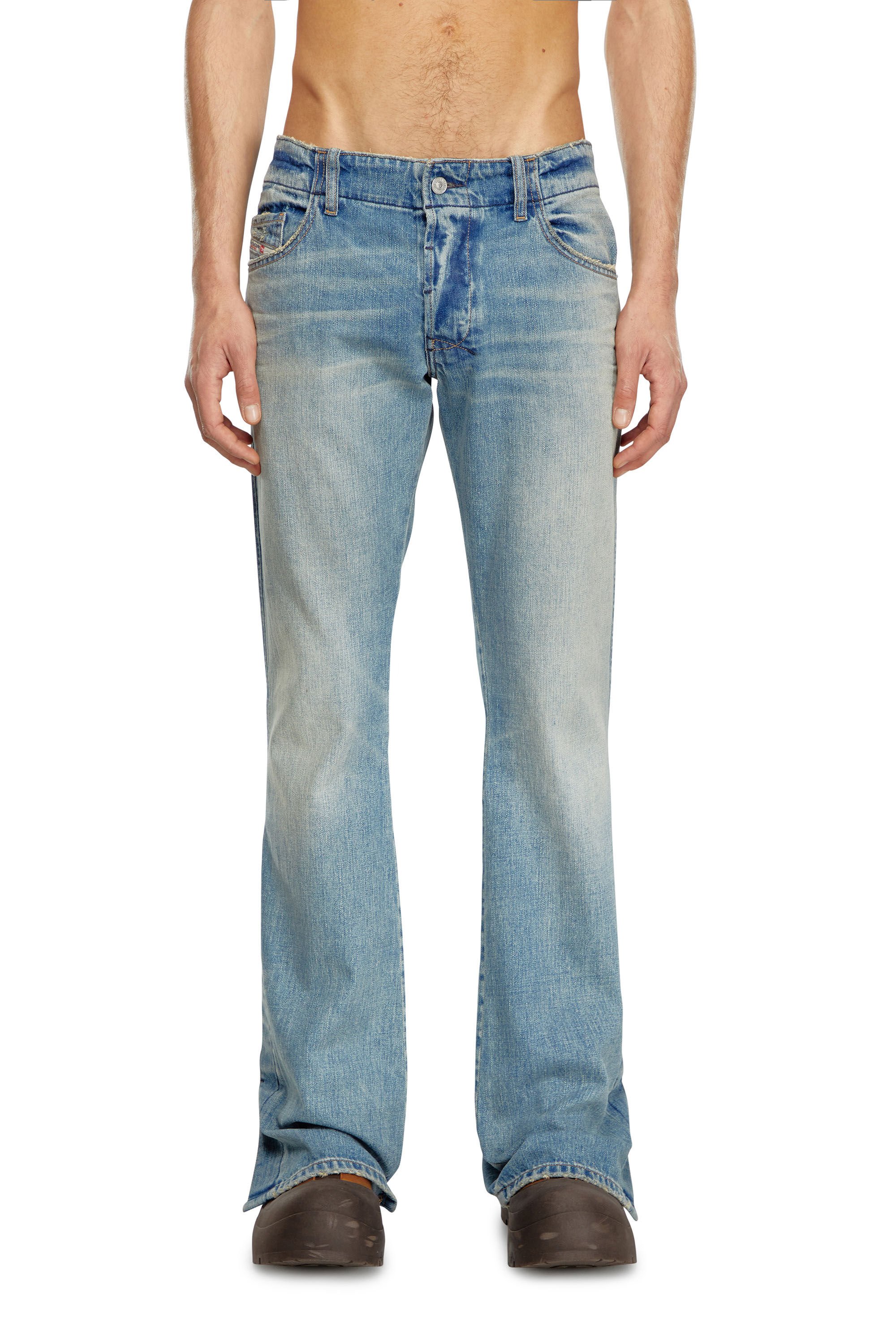 Diesel - Uomo Bootcut Jeans D-Backler 0GRDN, Blu Chiaro - Image 3