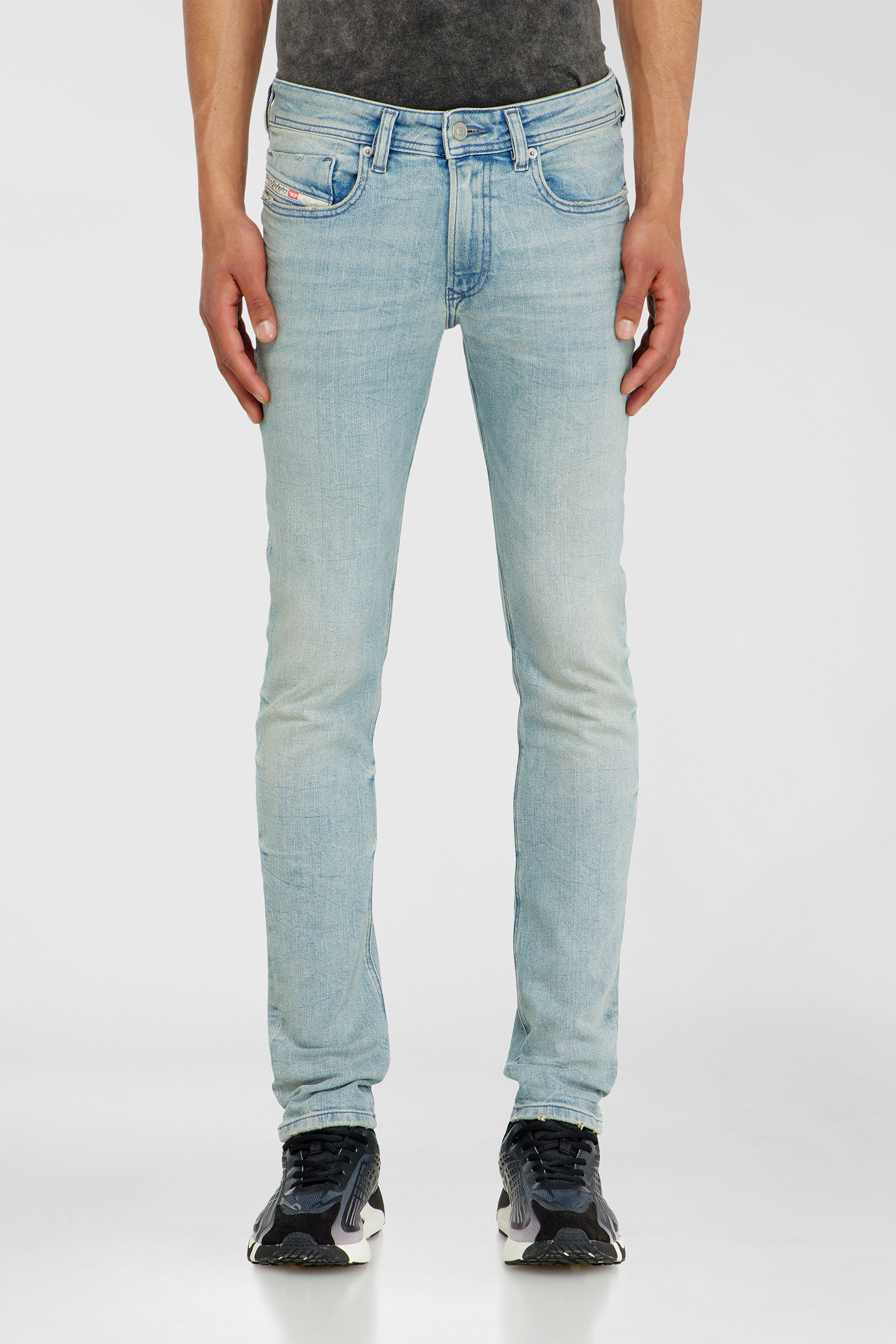 Diesel - Skinny Jeans 1979 Sleenker 0KBBF Uomo, Blu Chiaro - Image 4