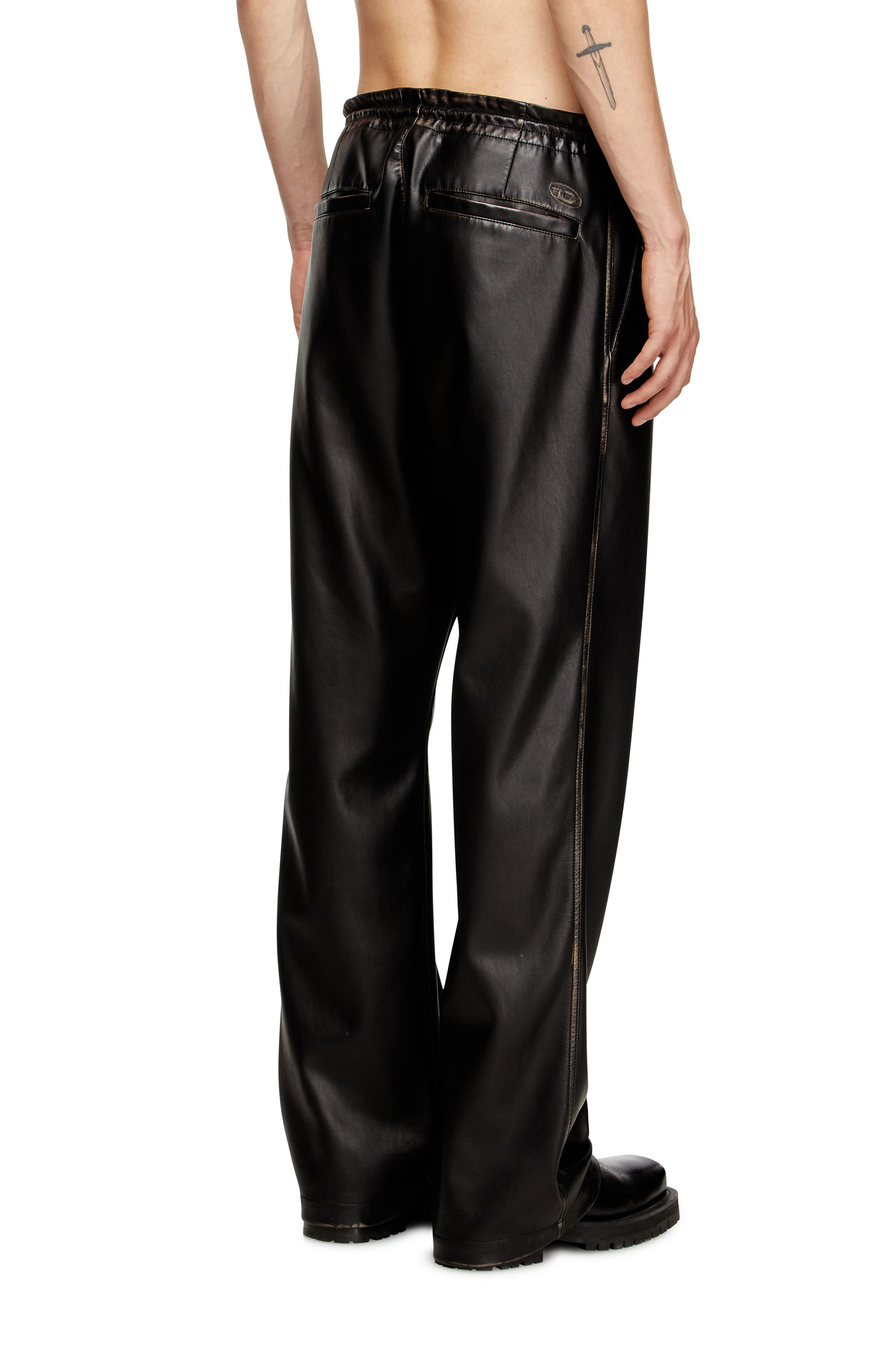 Diesel - P-RIVERS, Pantaloni in tessuto tecnico trattato Uomo in ToBeDefined - 4