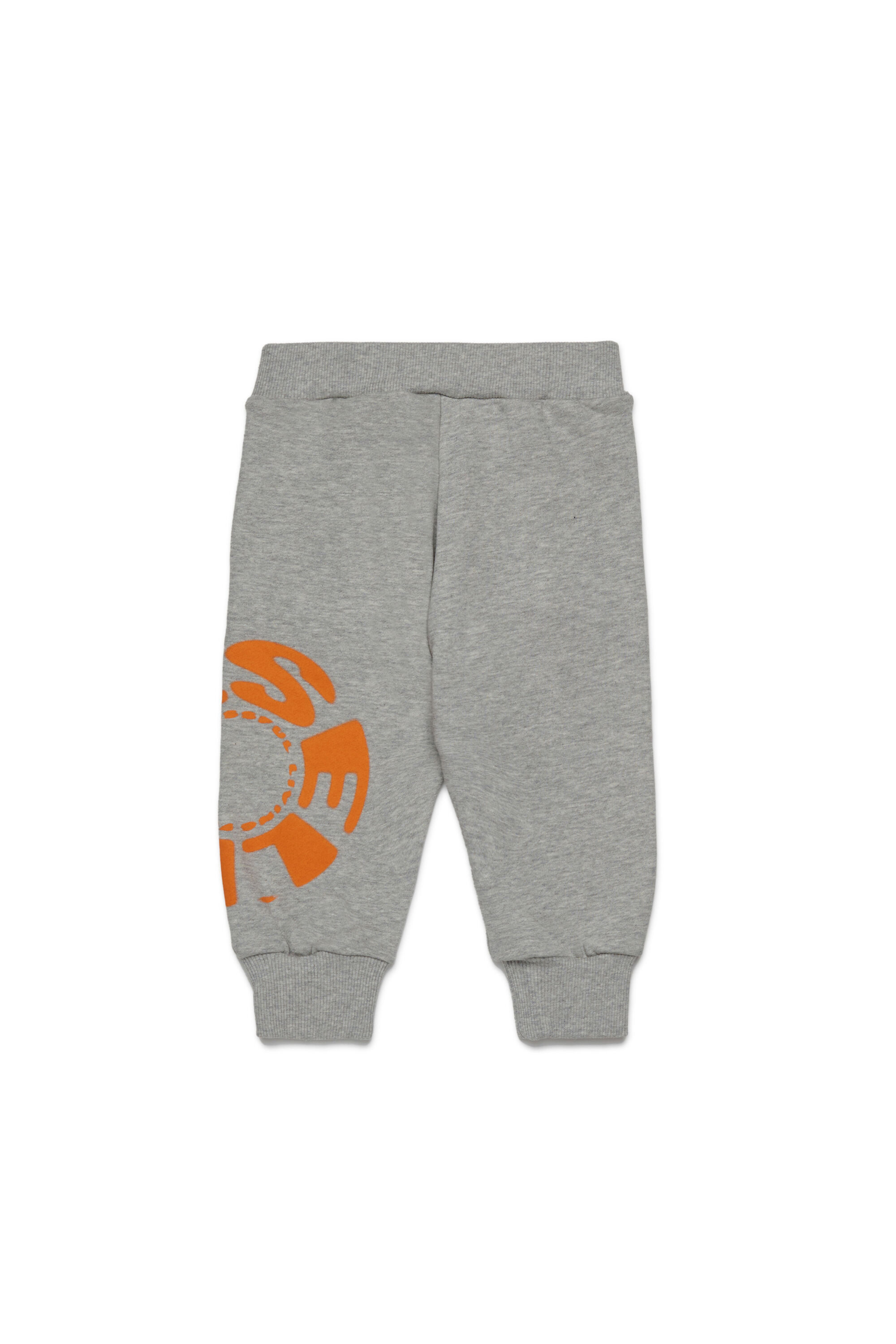 PRAVONB, Grigio
