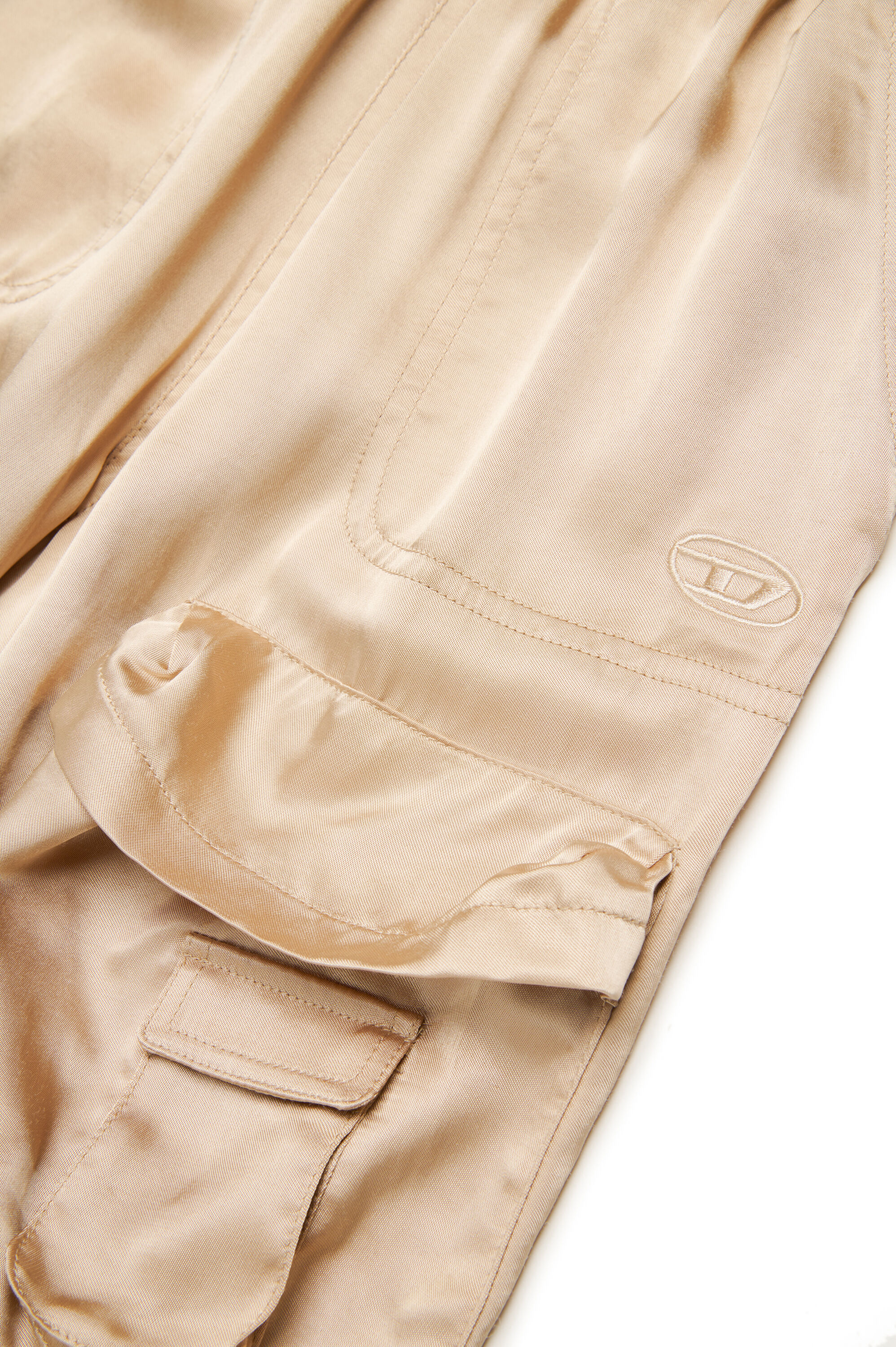 Diesel - PMIRTOW, Pantaloni cargo in raso lucido Donna in Marrone - 4