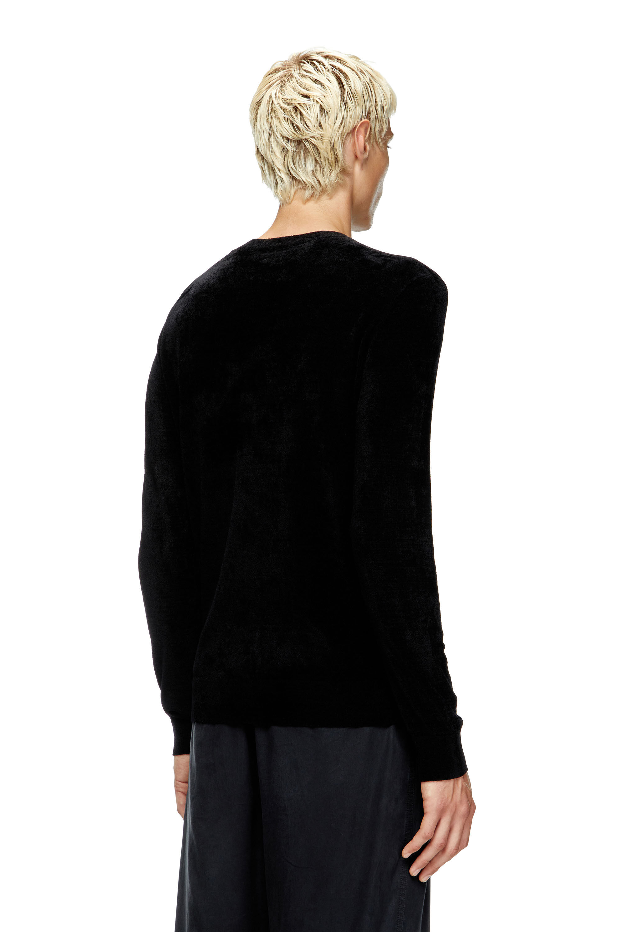 Diesel - K-CEVRO, Maglia in ciniglia con logo cut-out Uomo in ToBeDefined - 4