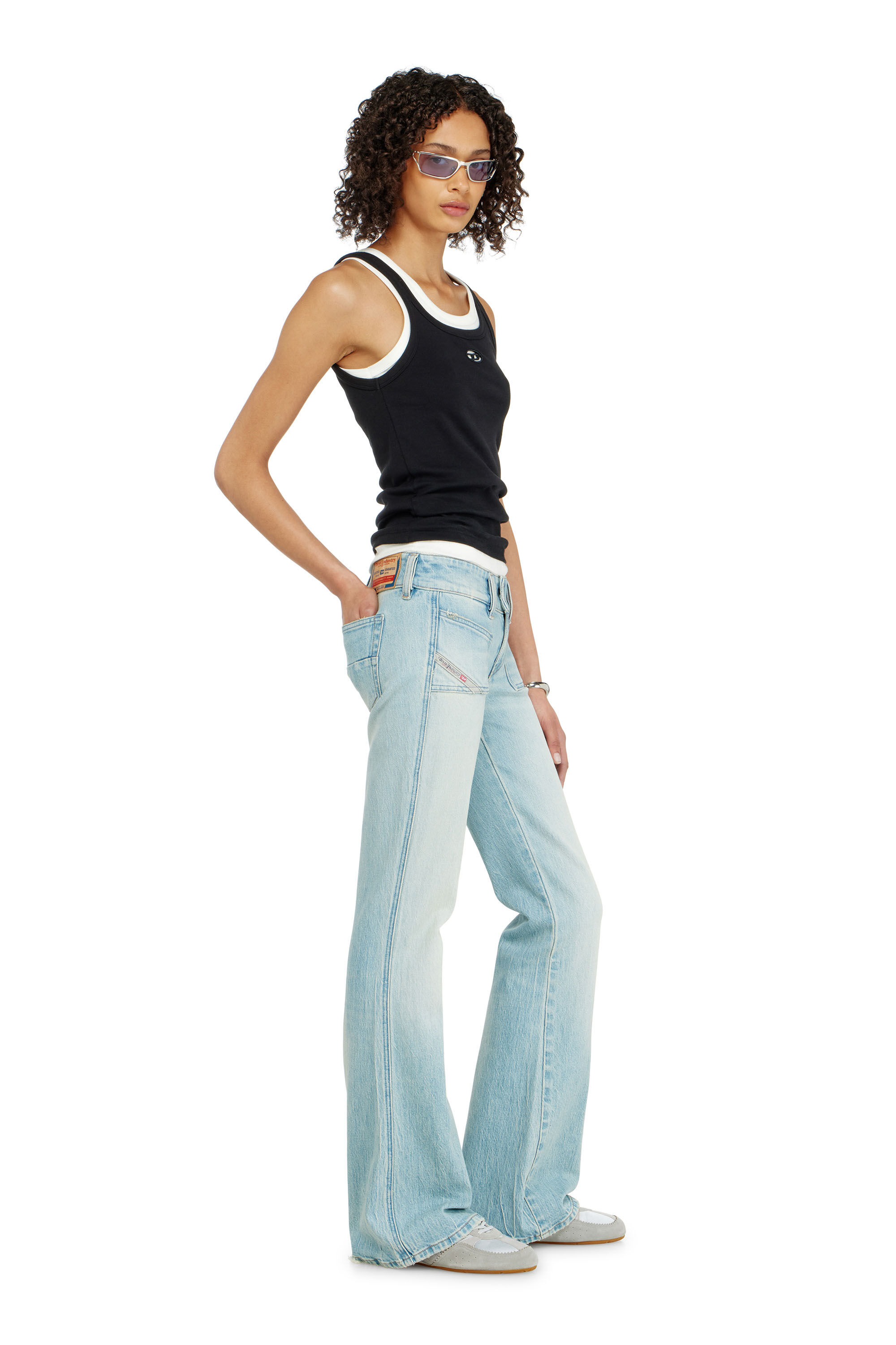 Diesel - Bootcut Jeans D-Hush 0KBBX Donna, Blu Chiaro - Image 2