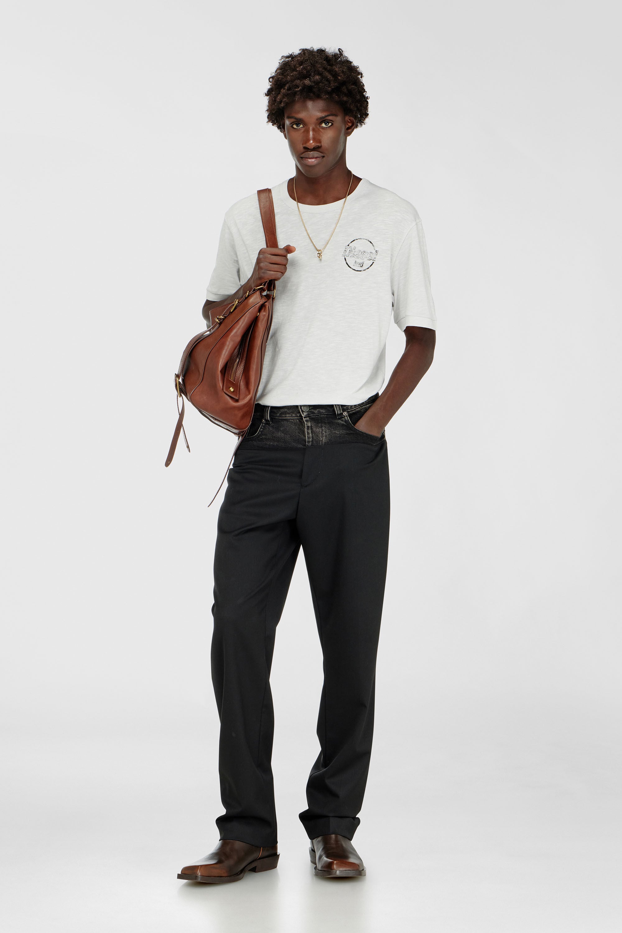 Diesel - T-ADJUST-B11, T-shirt in jersey fiammata con stampa craquel&eacute; Uomo in Bianco - 1