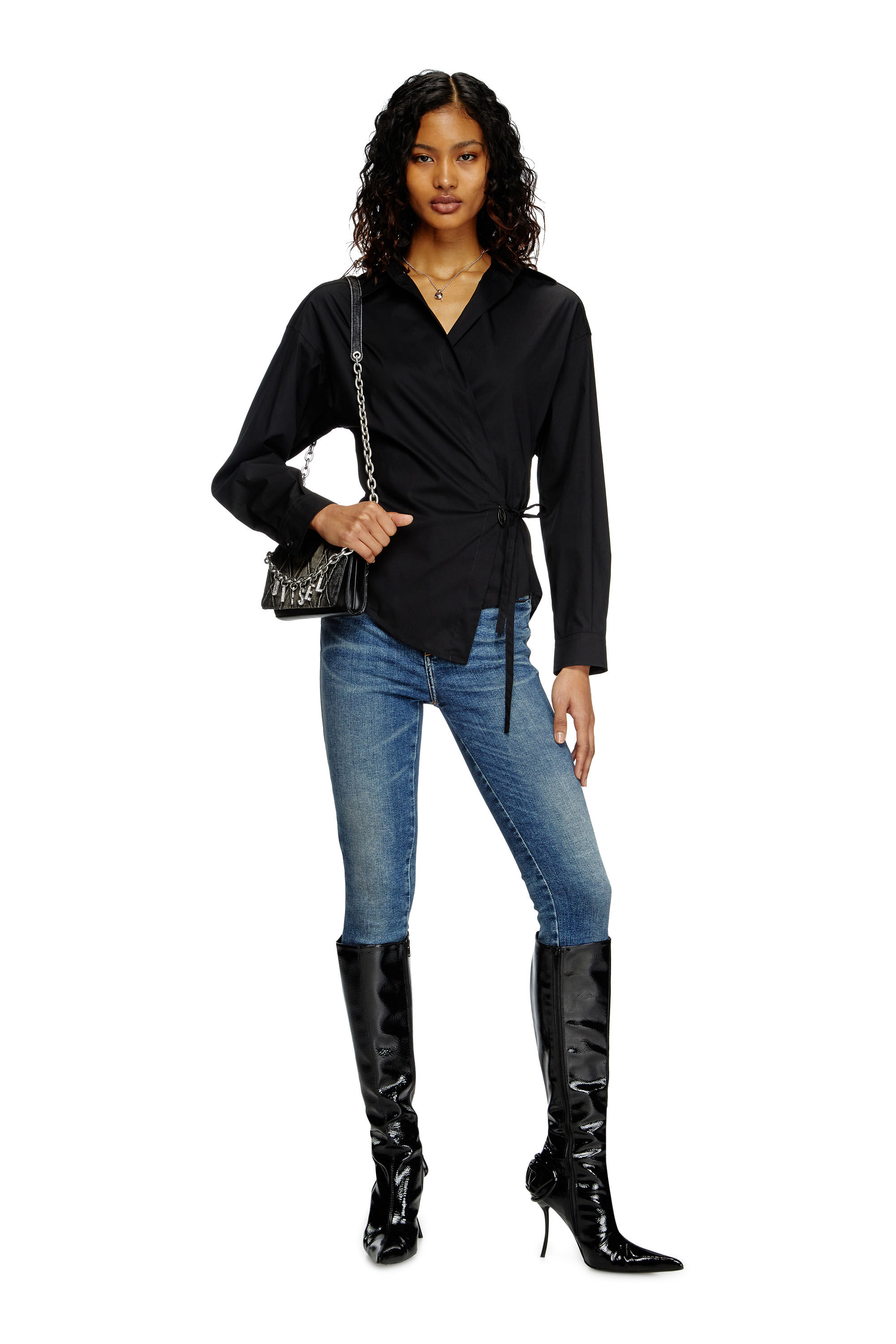 Diesel - C-DELPHI, Camicia a portafoglio con charm logo Donna in Nero - 1