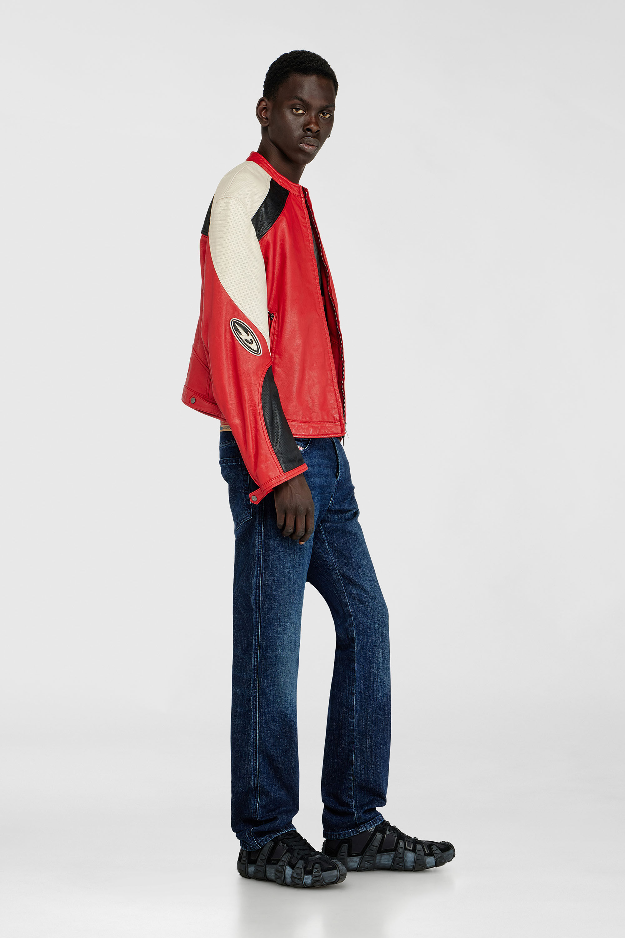 Diesel - Slim Jeans 1993 D-Vyl 0DBED Uomo, Blu Scuro - Image 2