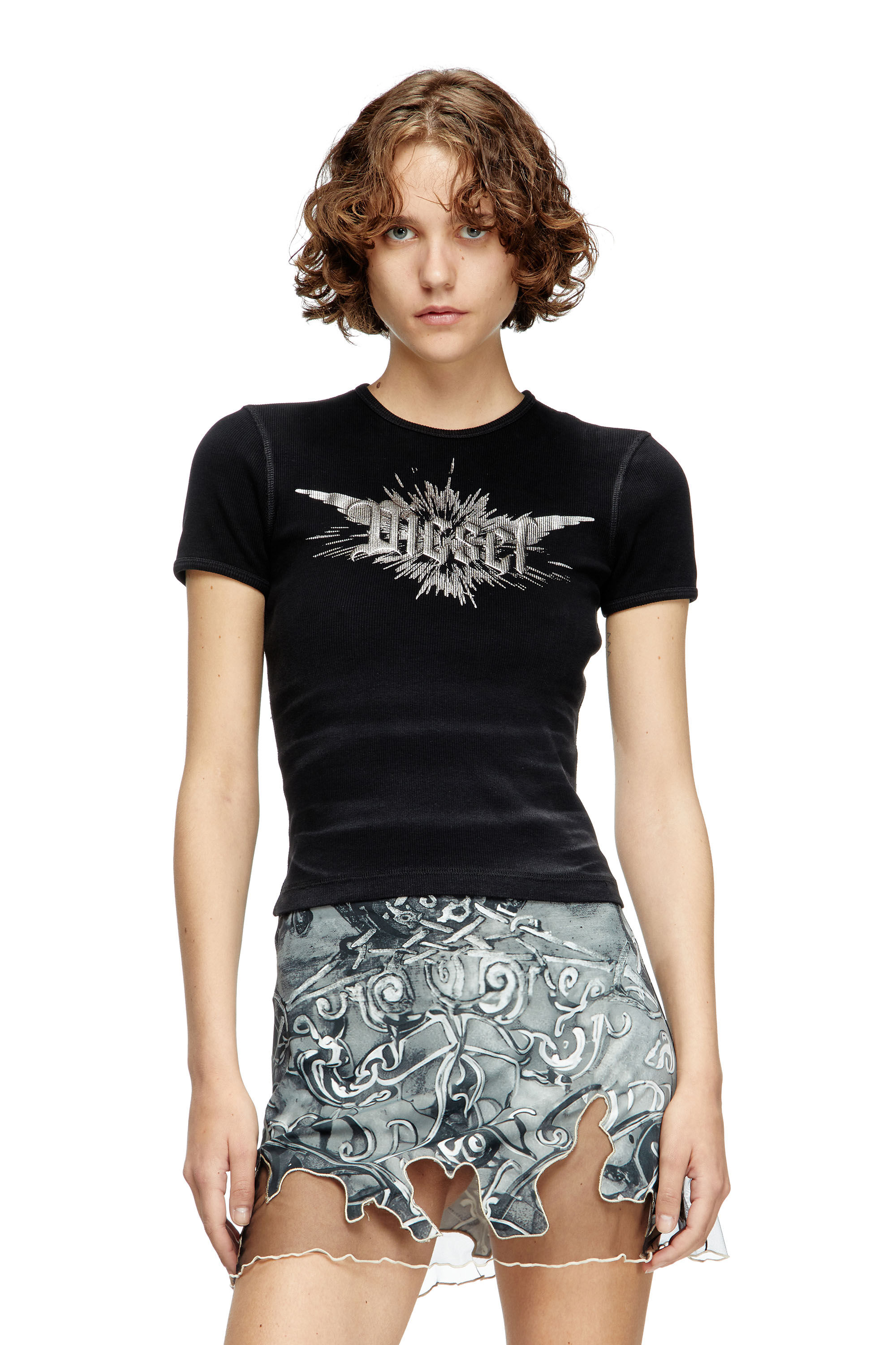 Diesel - T-ELE-LONG-P2, T-shirt con stampa Diesel laminata Donna in Nero - 3