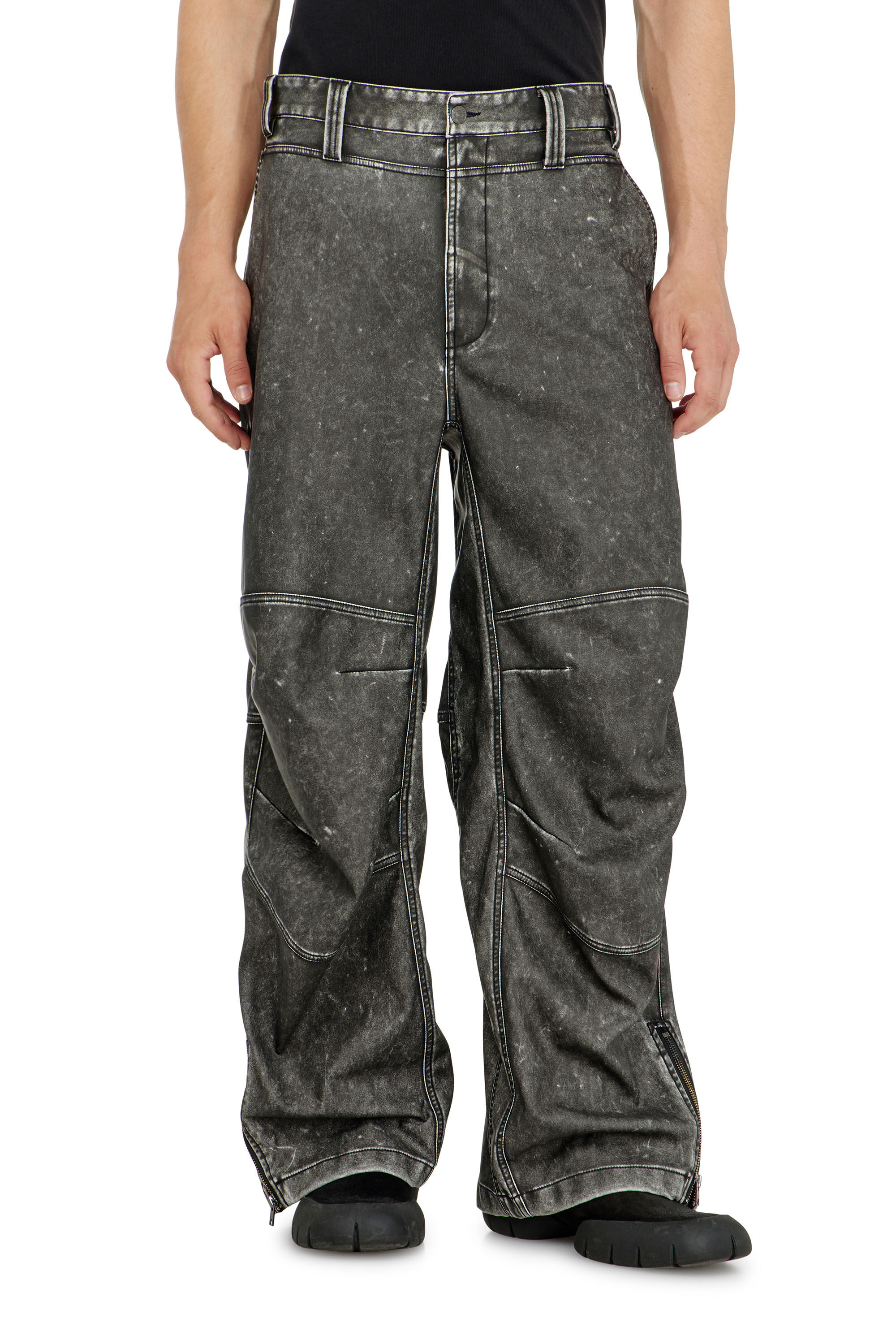 Diesel - P-DELLY-NJCJ, Pantaloni in tessuto doppiato effetto distressed Uomo in ToBeDefined - 3