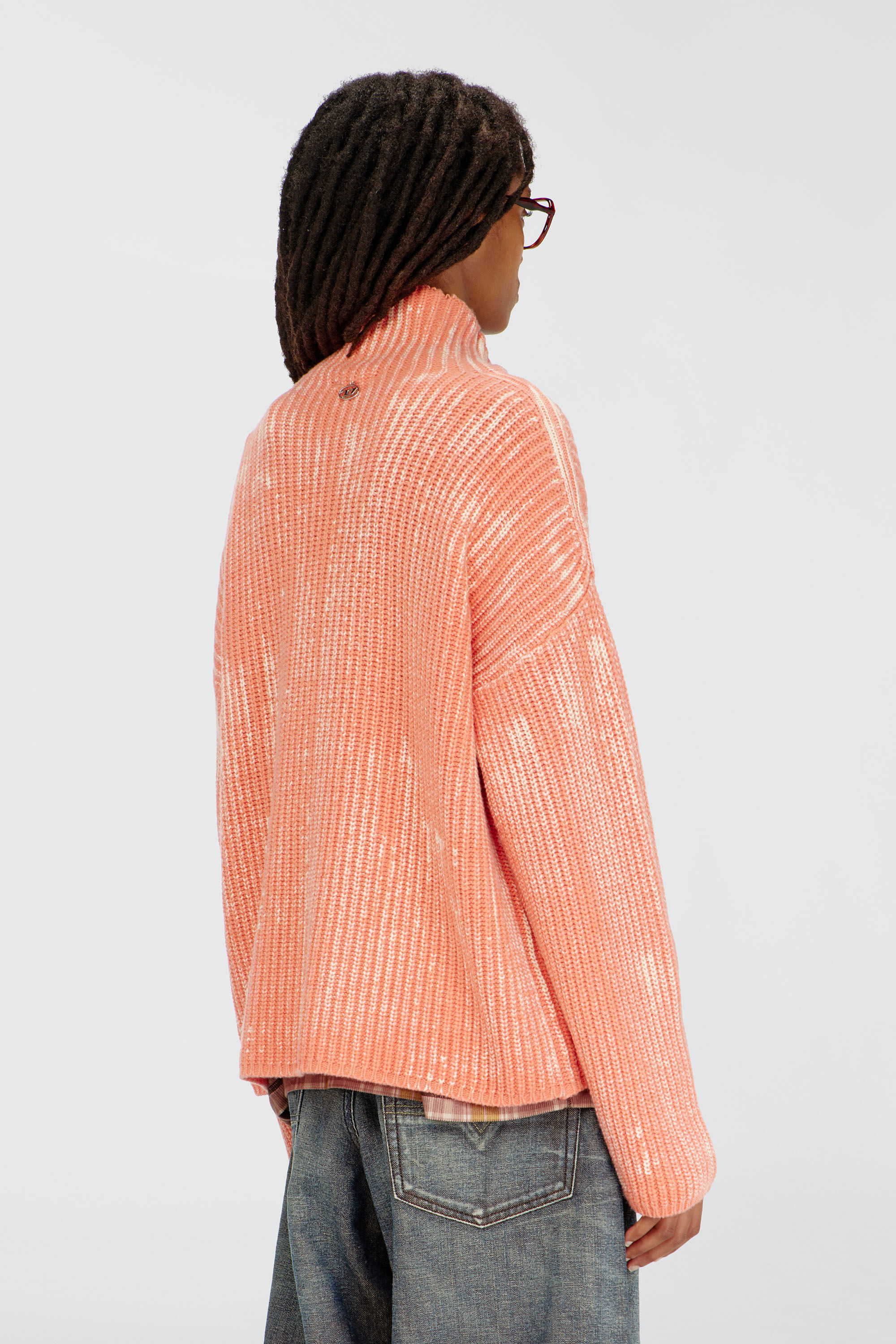 Diesel - M-AMET, Maglione a collo funnel in misto lana a costine Donna in Rosso - 4