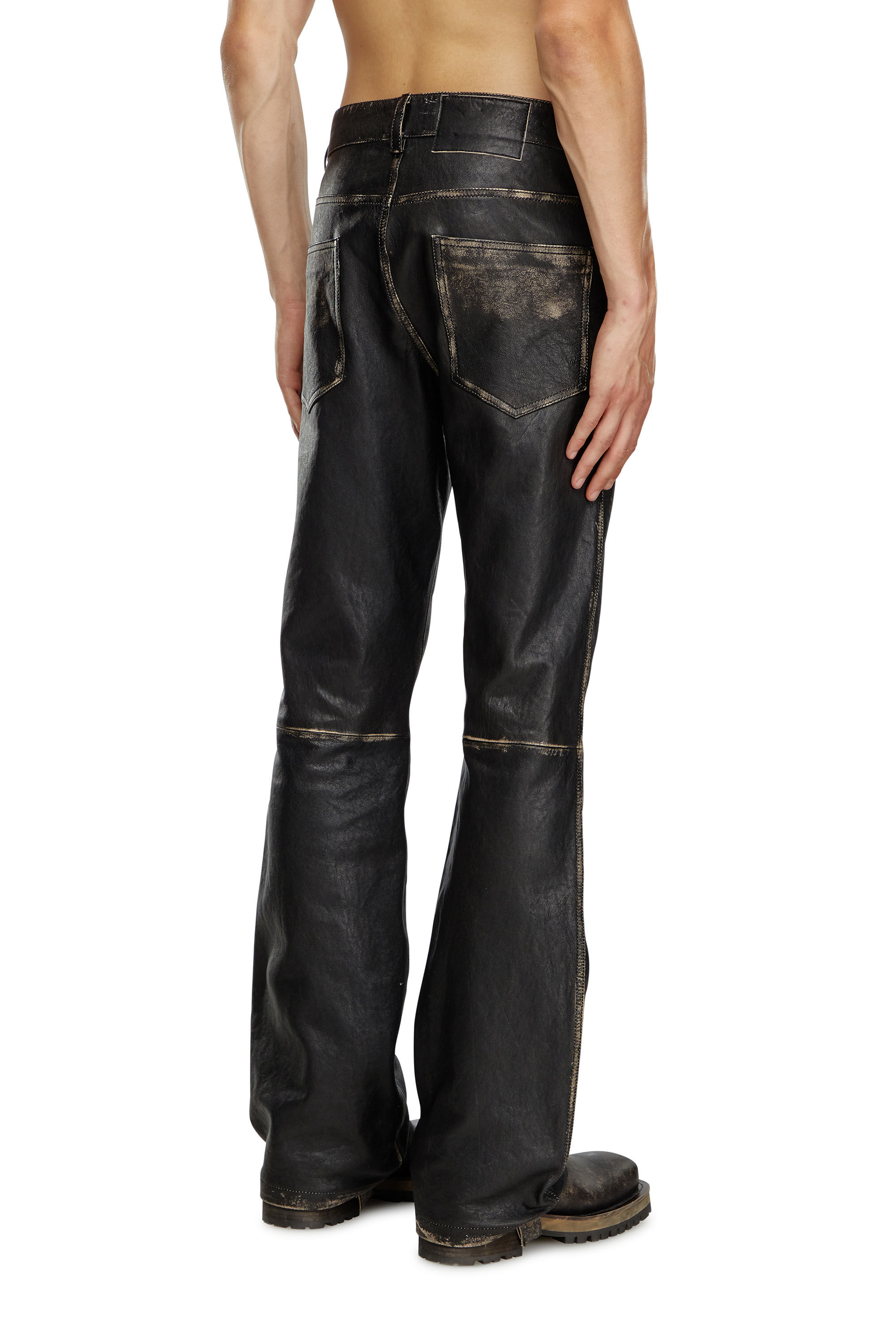 Pantaloni in pelle distressed Uomo Nero Diesel