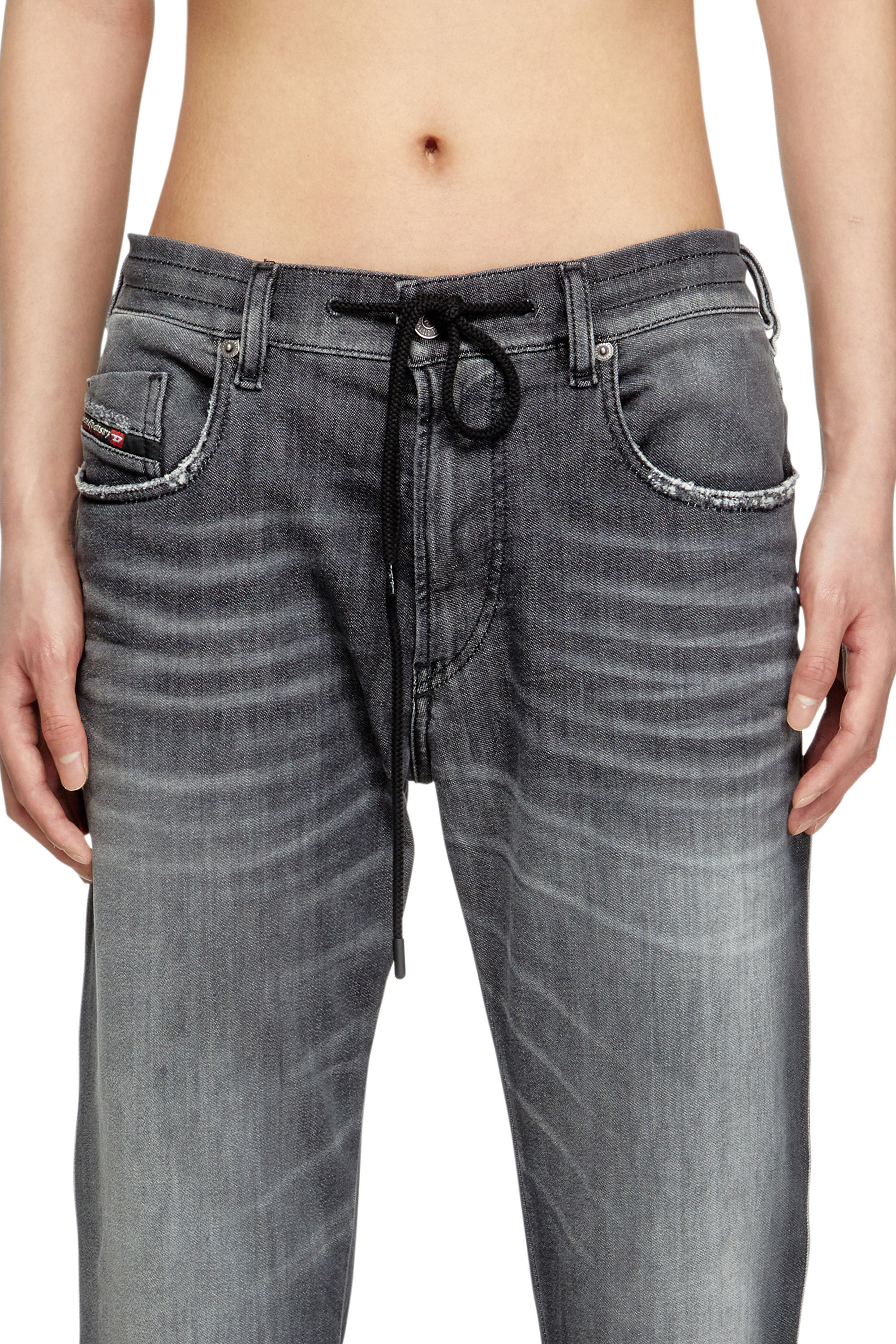 Diesel - Slim 2062 D-Strukt Joggjeans® 09M67 Uomo, Nero/Grigio scuro - Image 5