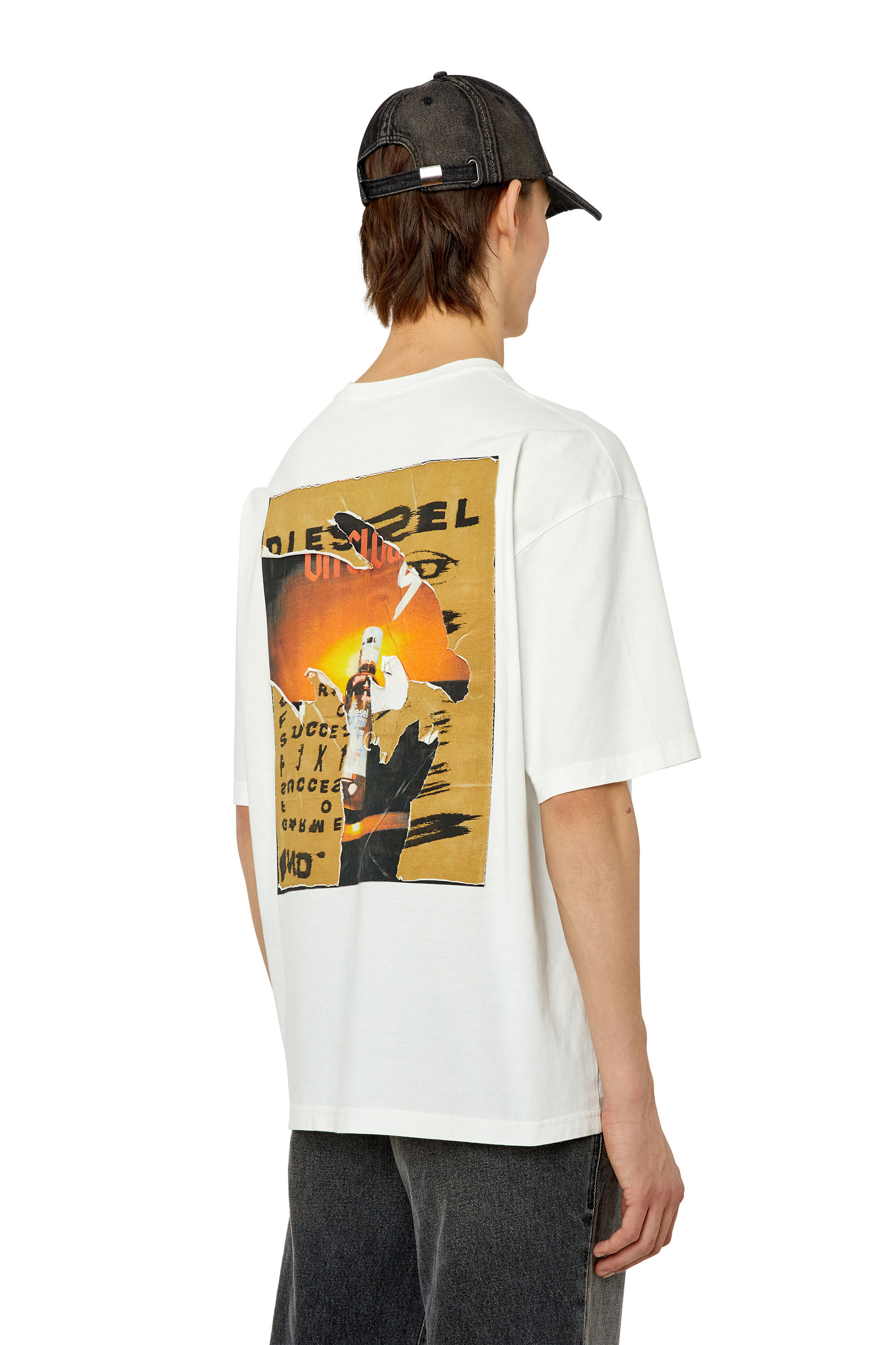 Diesel - T-WASH-POFF, T-shirt con patch peel-off Uomo in Bianco - 3