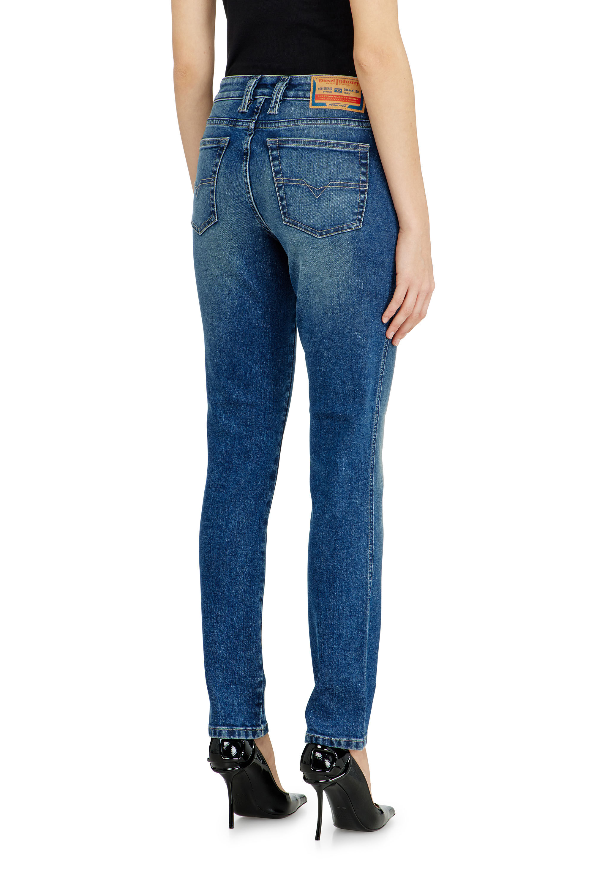 Diesel - Slim Jeans 1992 D-Jiann 0DBEE Donna, Blu medio - Image 5