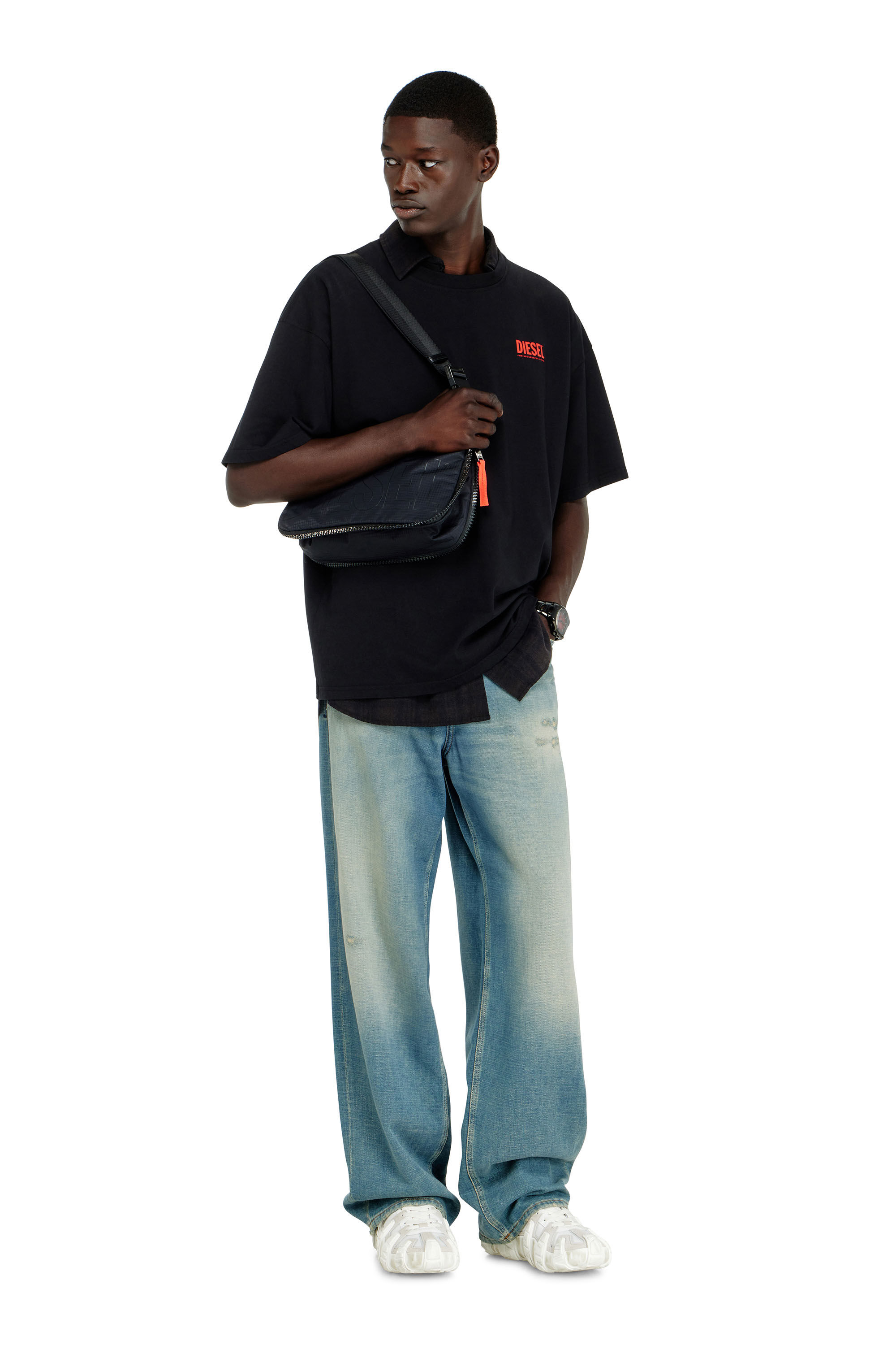 Diesel - T-BOXT-BISK, T-shirt in cotone con stampa Diesel Biscotto Uomo in Nero - 1