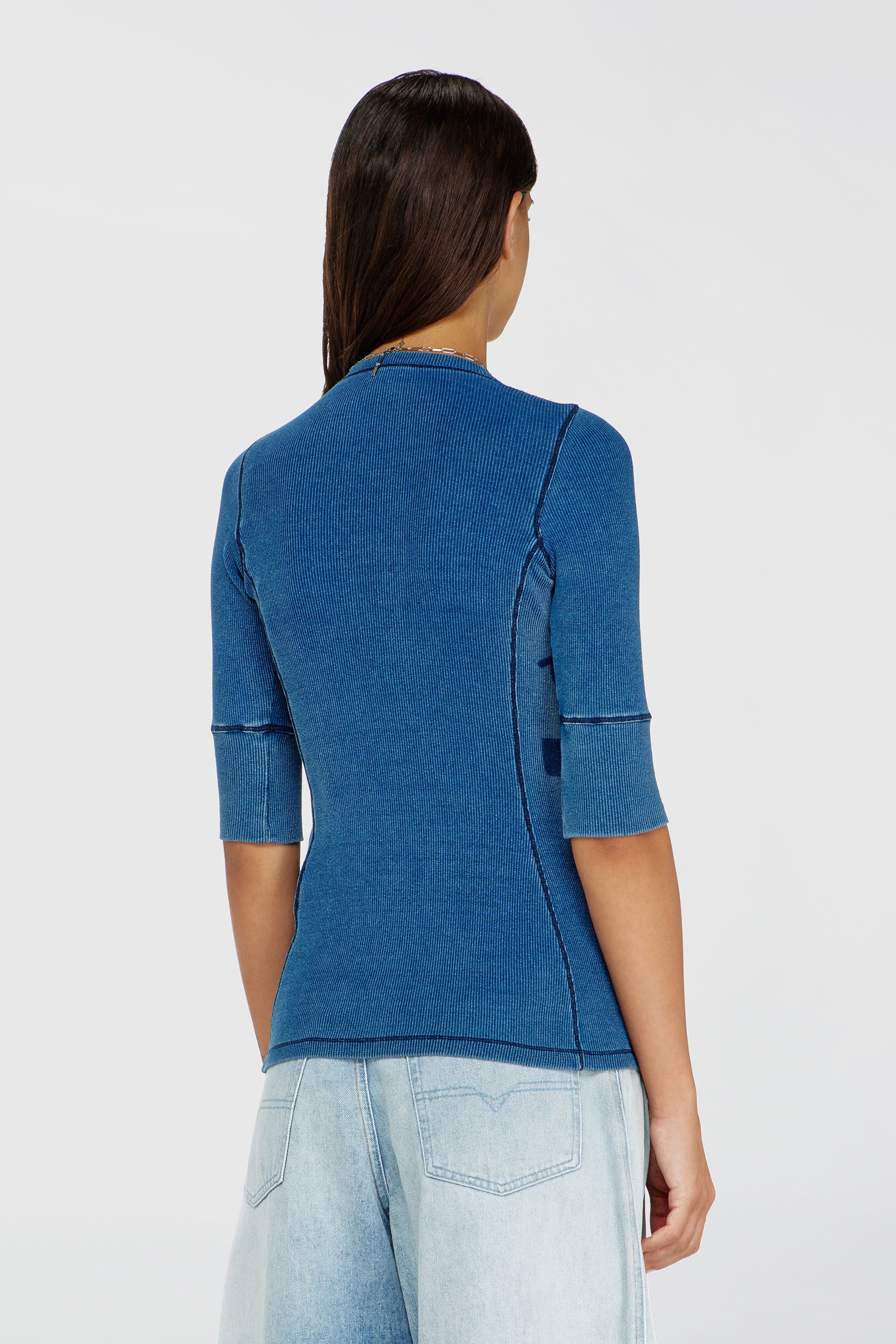 Diesel - T-EREME, Top henley con effetti shadow-patch Donna in Blu - 4