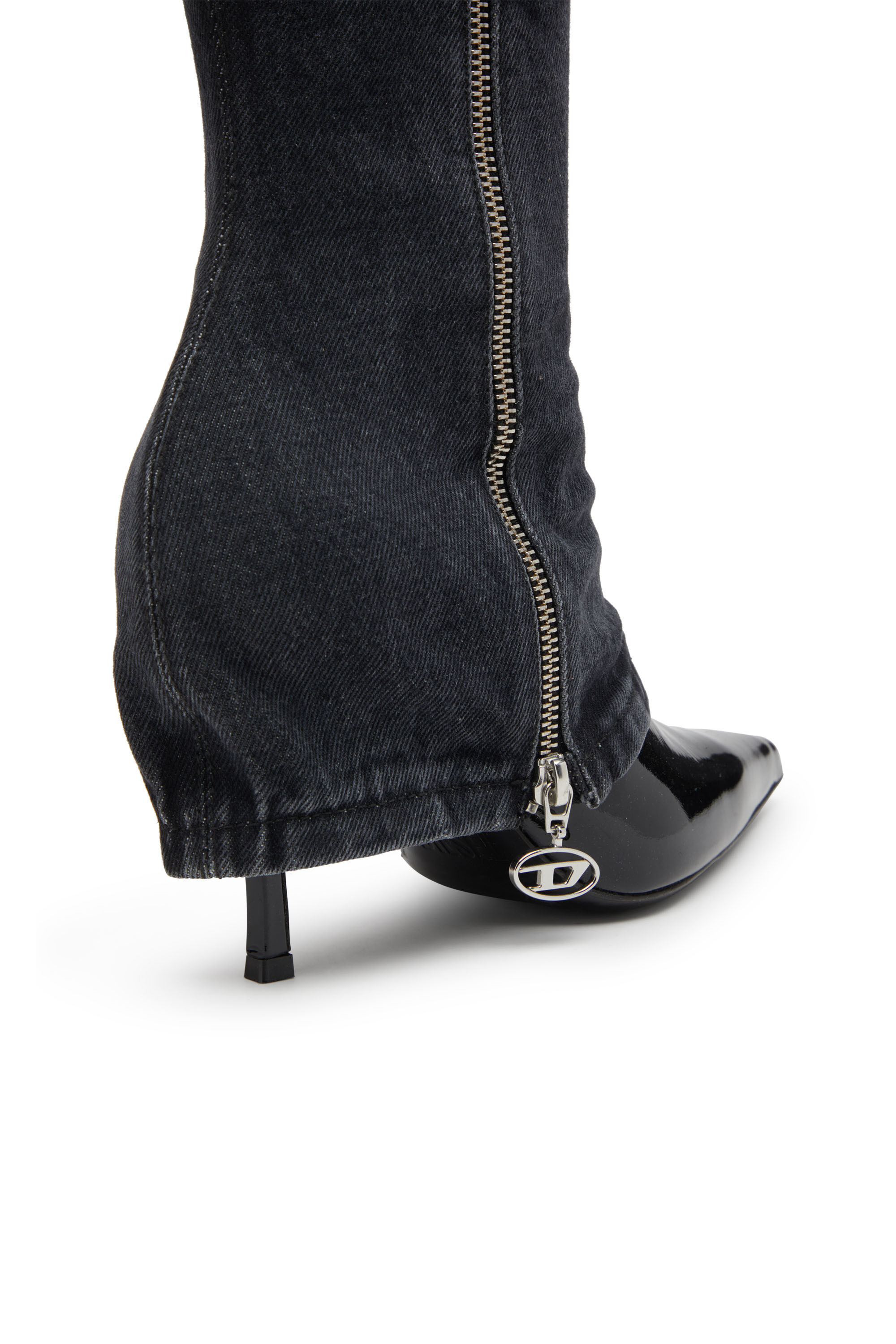 Diesel - D-VENUS TWISTED BOOT, D-Venus-Stivali al ginocchio con effetto trompe l'oeil Donna in Nero - 5