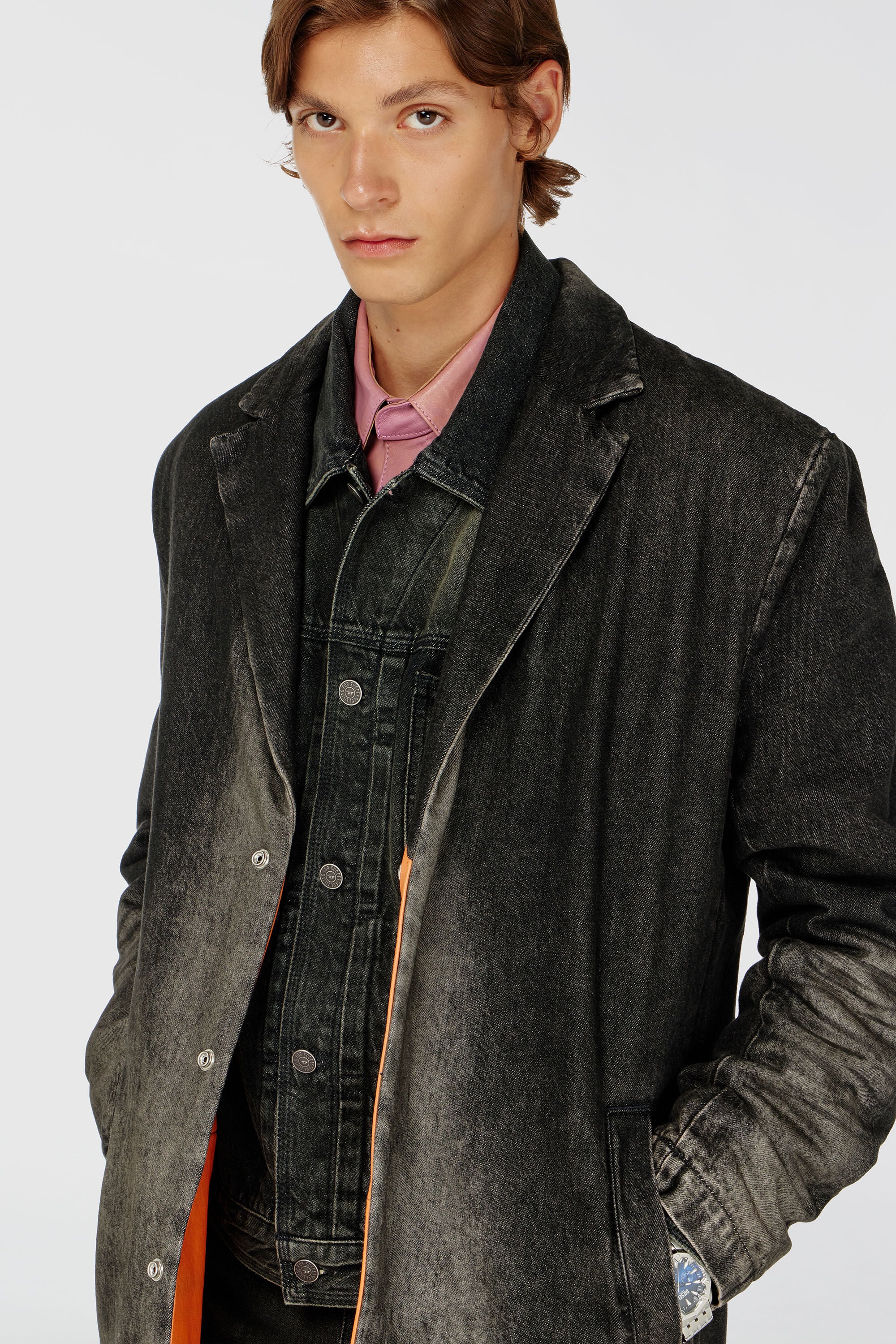 Diesel - D-IANCH-FSJ, Cappotto lungo in denim effetto dirty Unisex in Nero - 5