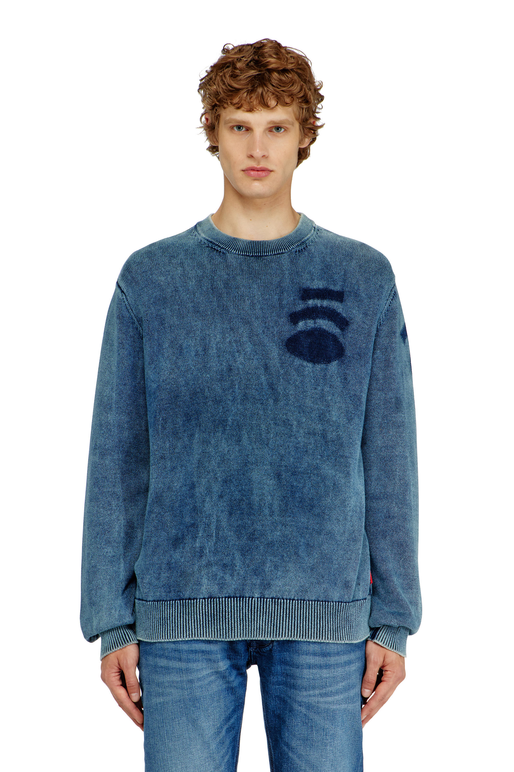 Diesel - K-PERNE, Maglione effetto denim con dettagli patch Uomo in Blu - 3