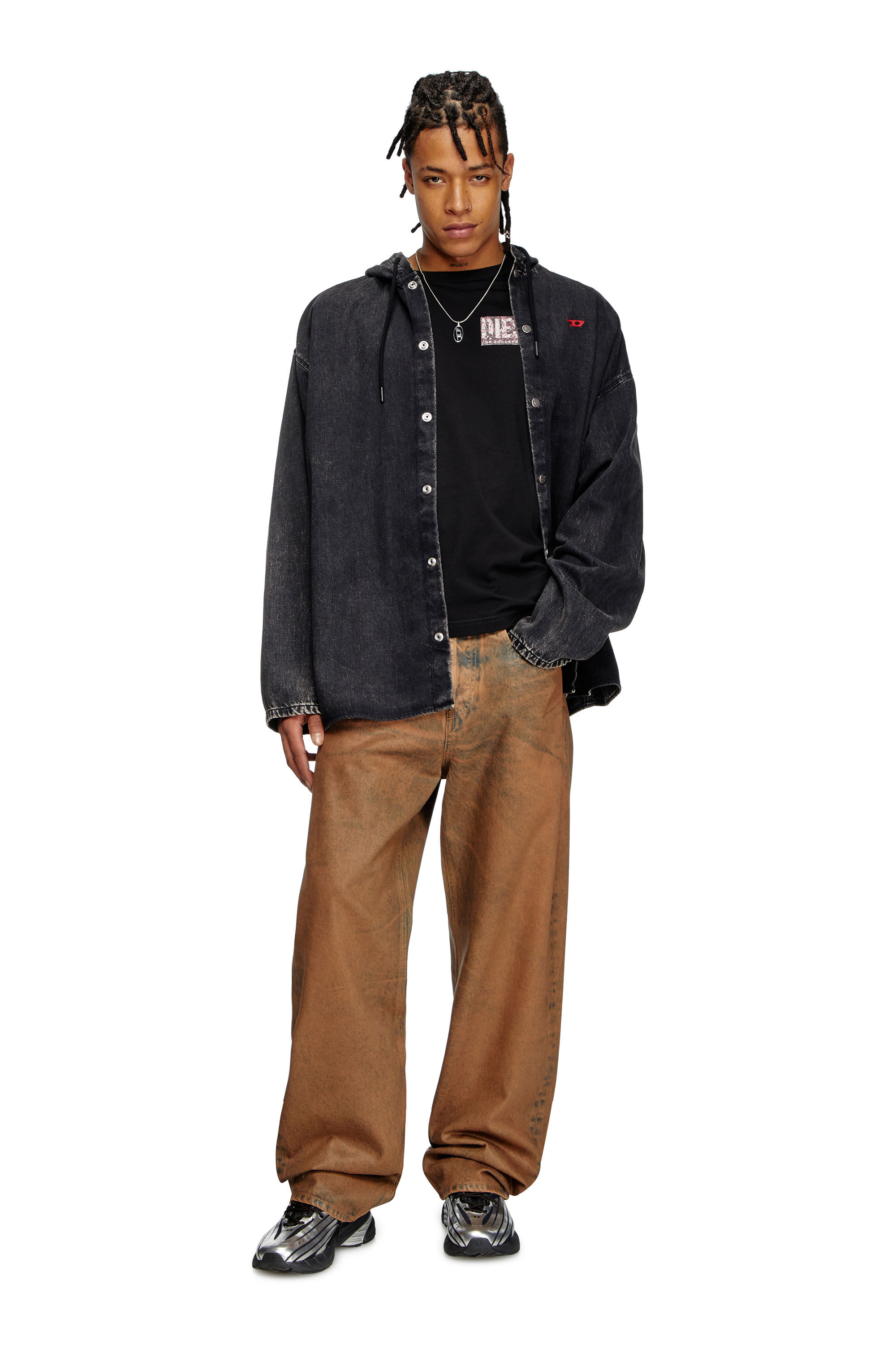 Diesel - T-ADJUST-R19, T-shirt con patch in gabardina Uomo in Nero - 1