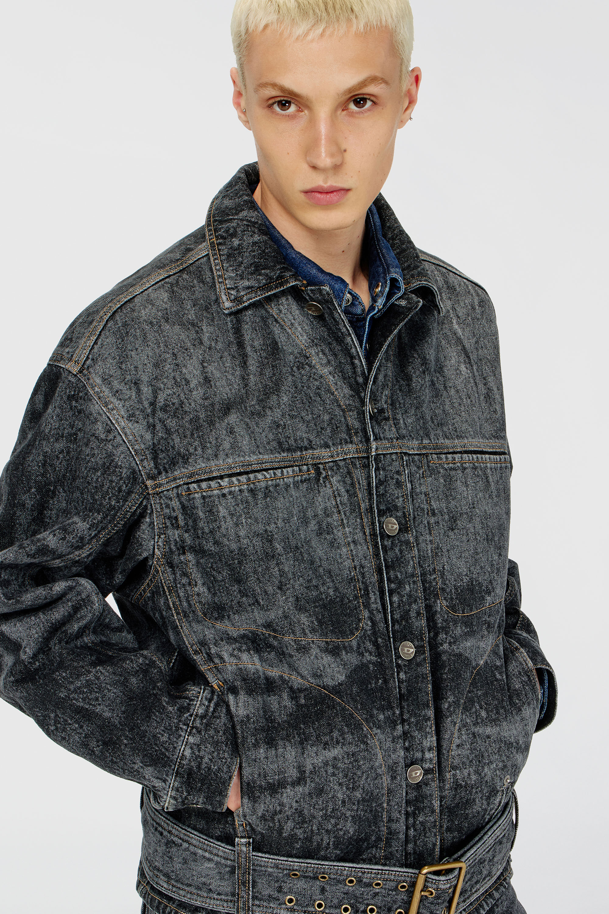 Diesel - D-VALERO-S, Giacca in denim d'ispirazione biker Uomo in Grigio - 5