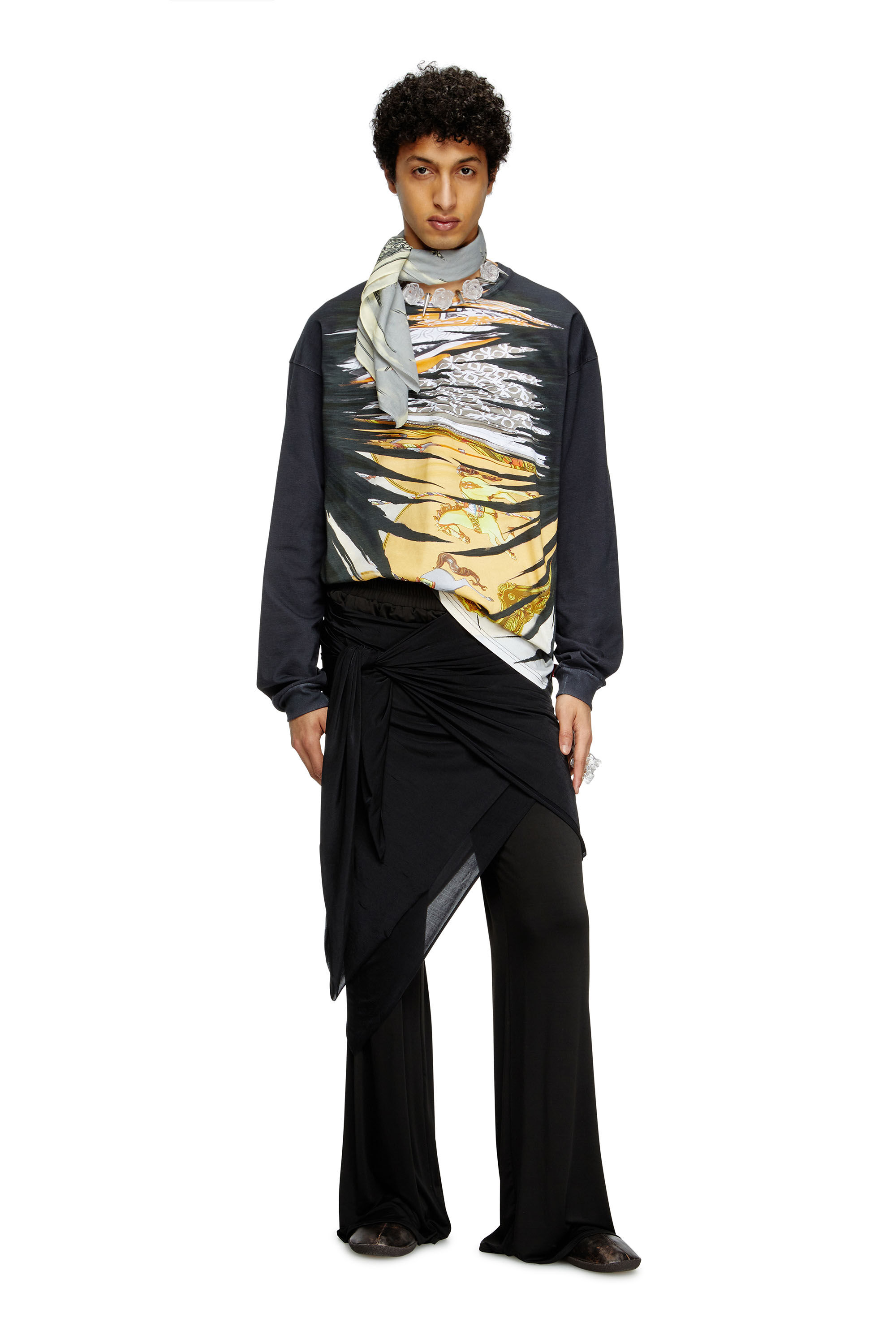Diesel - T-BOXT-LS-R2, Maglia a maniche lunghe con stampa bandana Uomo in Multicolor - 1