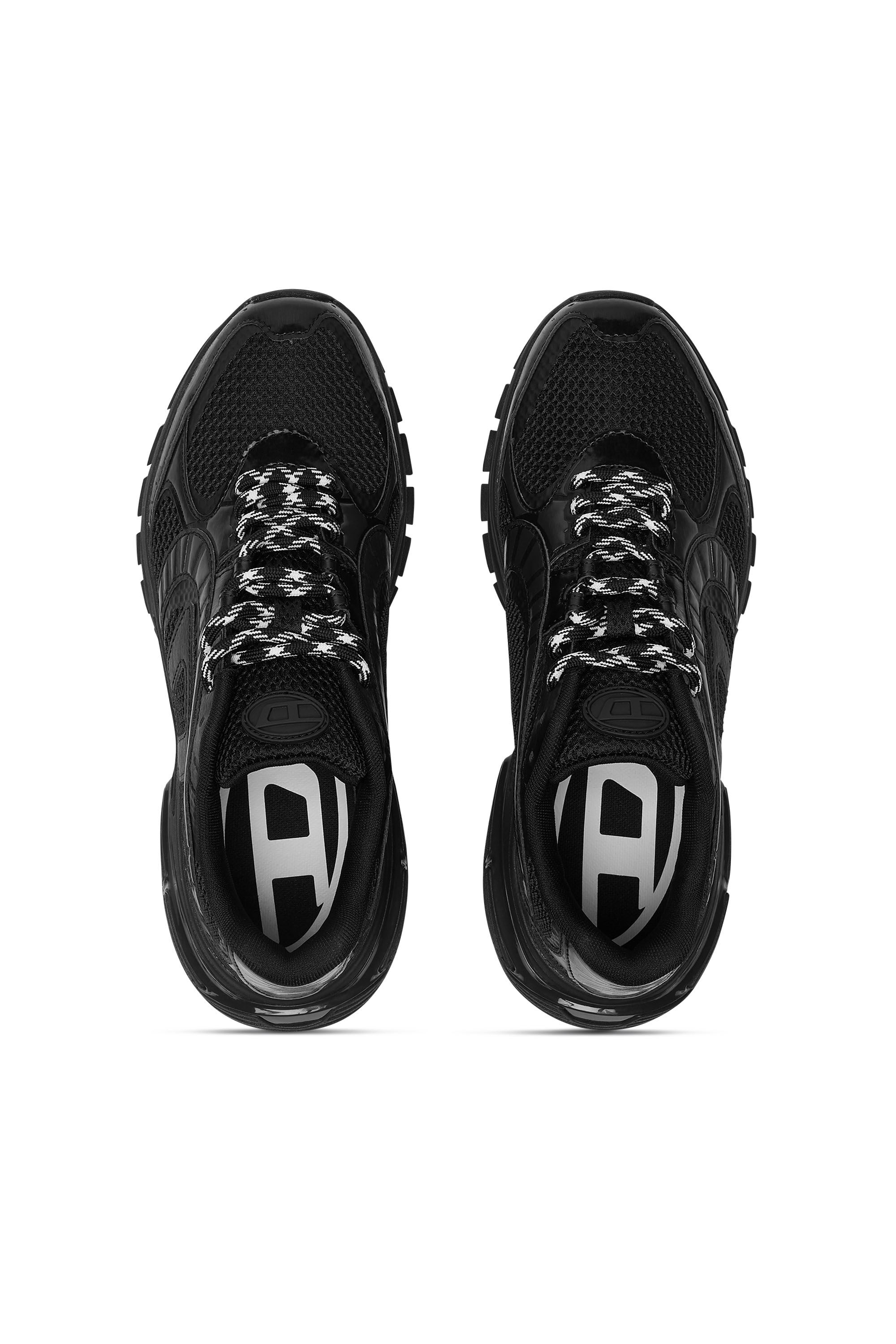 Diesel - S-PRO-V-DENSE LOW W, S-Pro-V-Dense-Sneaker monocromatiche in rete con logo Oval D Donna in Nero - 4