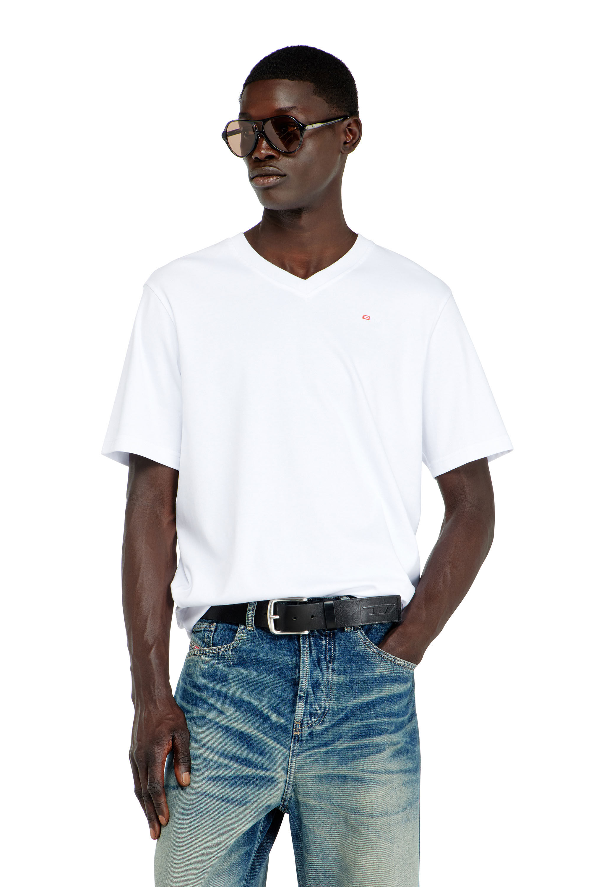 Diesel - T-ADJUST-V-MICRODIV, T-shirt con scollo a V con micro ricamo logo Uomo in ToBeDefined - 3